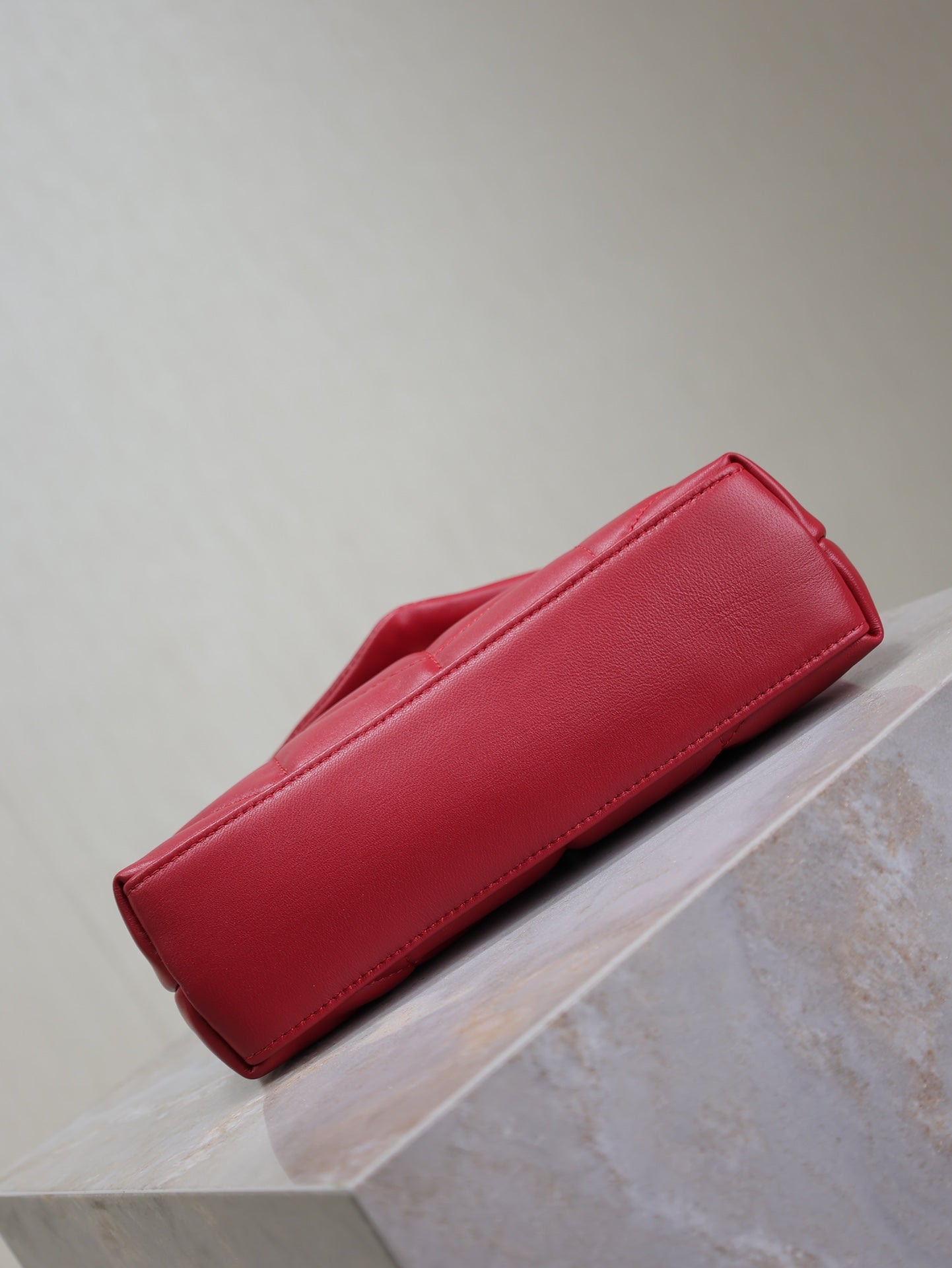 Luxury Saint Laurent PUFFER TOY 23 IN RED LAMBSKIN GOLD HARDWARE