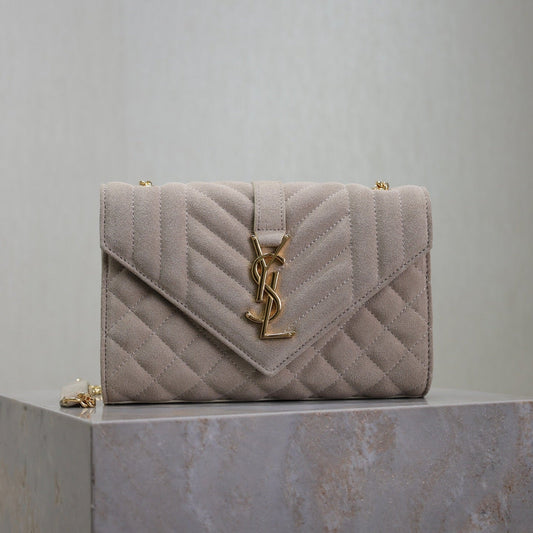 Luxury Saint Laurent ENVELOPE SMALL CHAIN BAG 22 IN BEIGE SUEDE GOLD HARDWARE