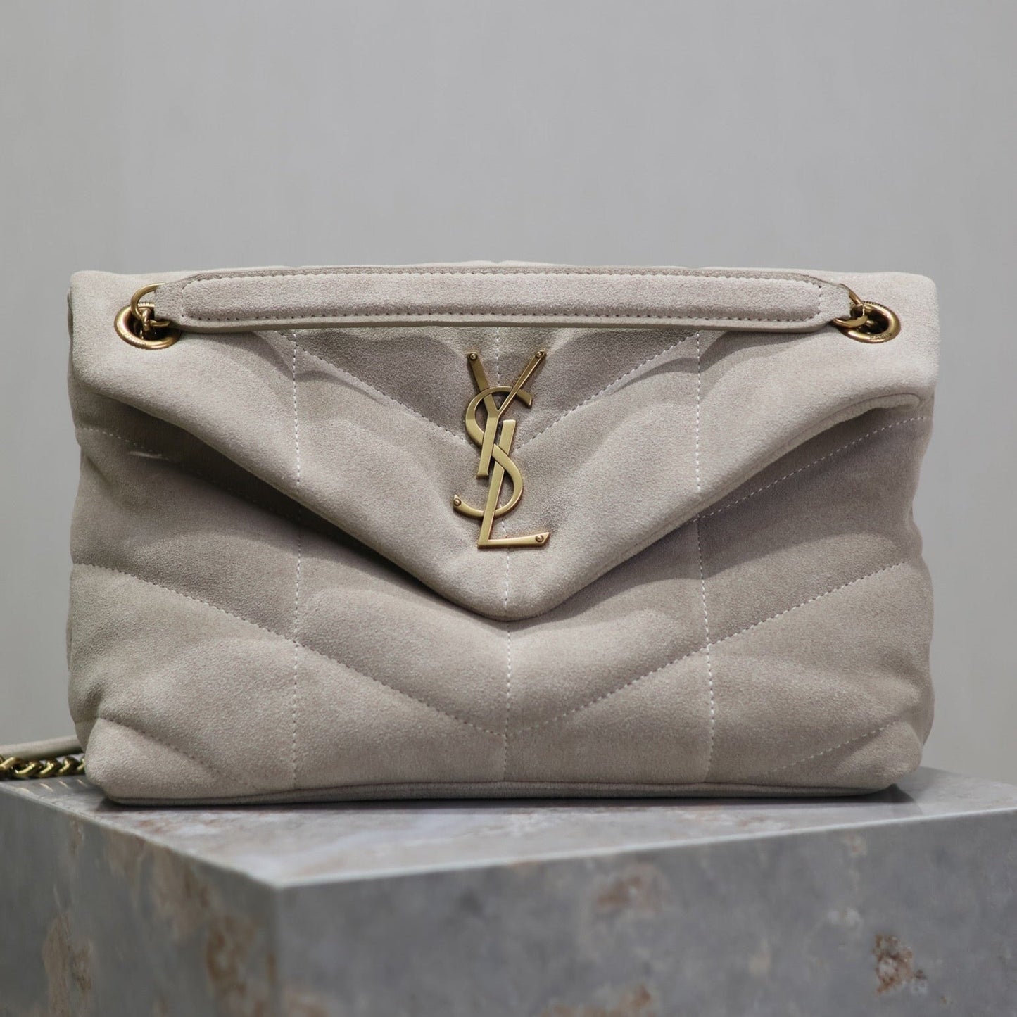 Luxury Saint Laurent PUFFER BAG 29 IN OYSTER TAN SUEDE GOLD HARDWARE