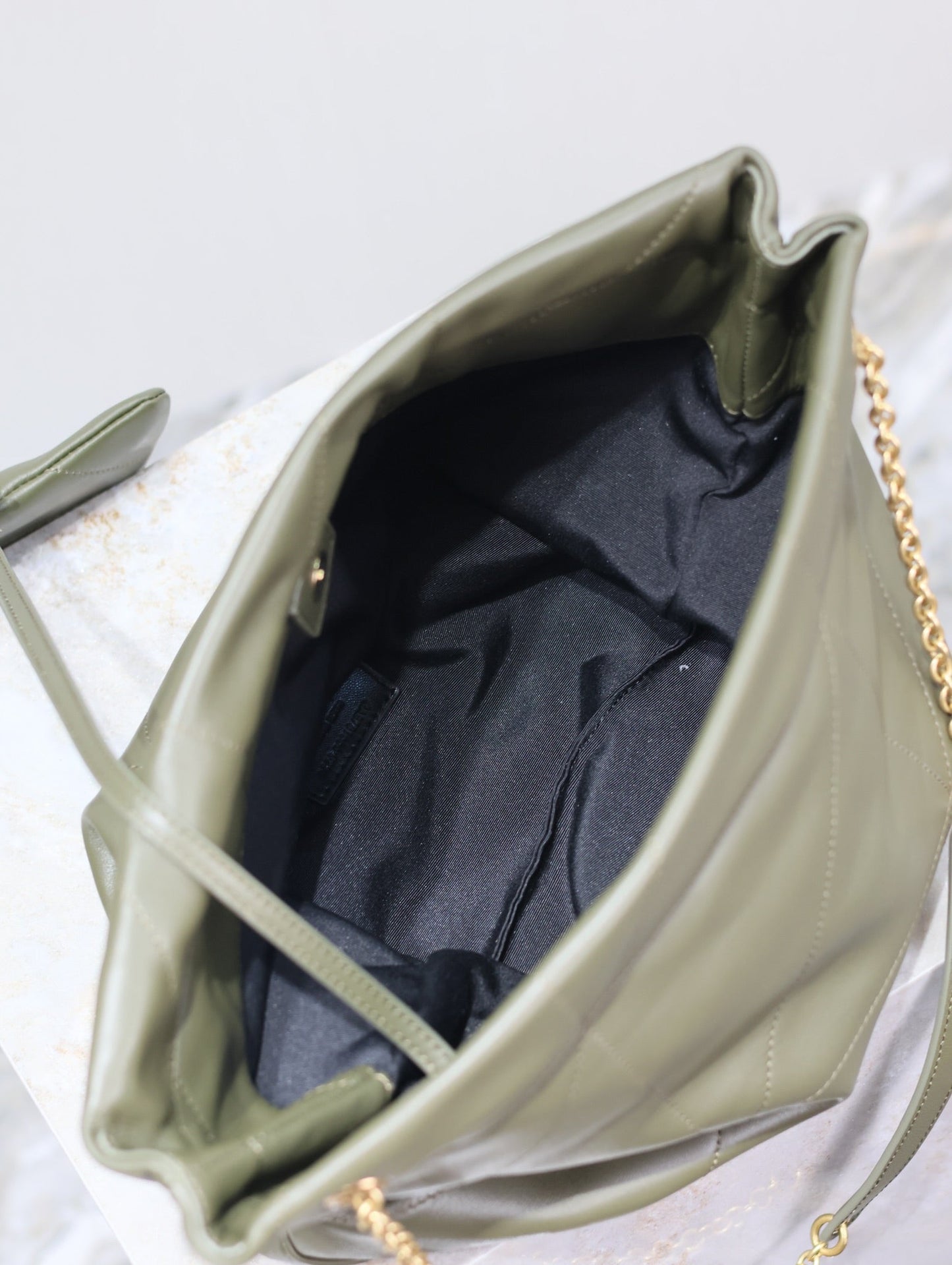 Luxury Saint Laurent JAMIE POCHON 38 IN ARMY GREEN LAMBSKIN GOLD HARDWARE