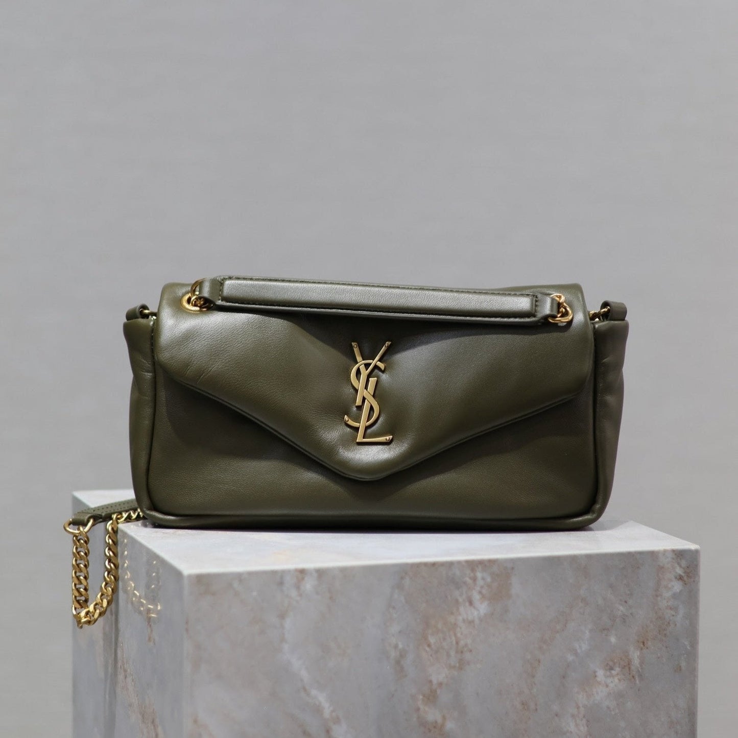 Luxury Saint Laurent CALYPSO CHAIN BAG 26 IN ARMY GREEN SMOOTH LAMBSKIN