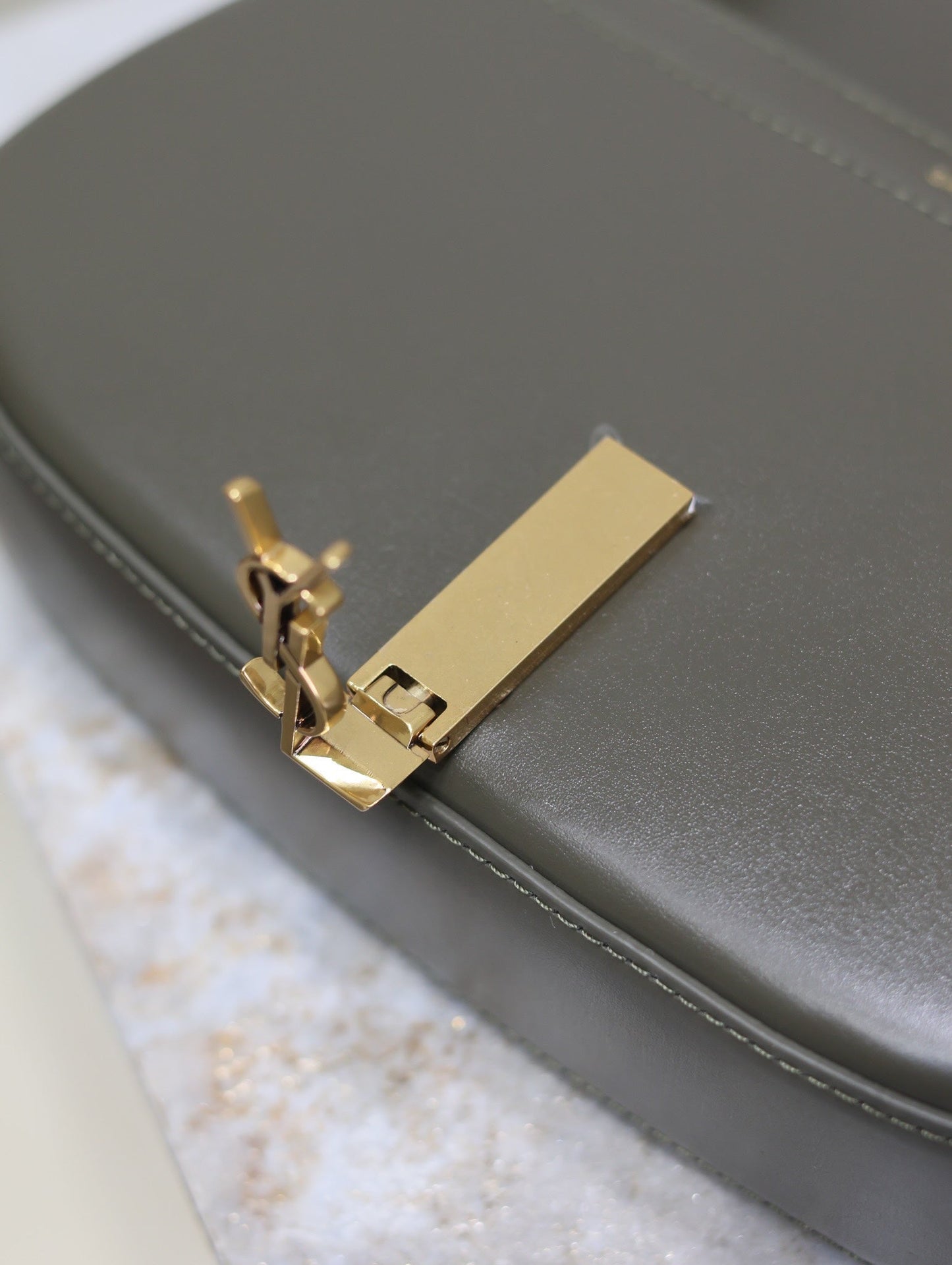 Luxury Saint Laurent MINI VOLTAIRE IN BOX 17 IN KOMBU GREEN CALFSKIN GOLD LOGO