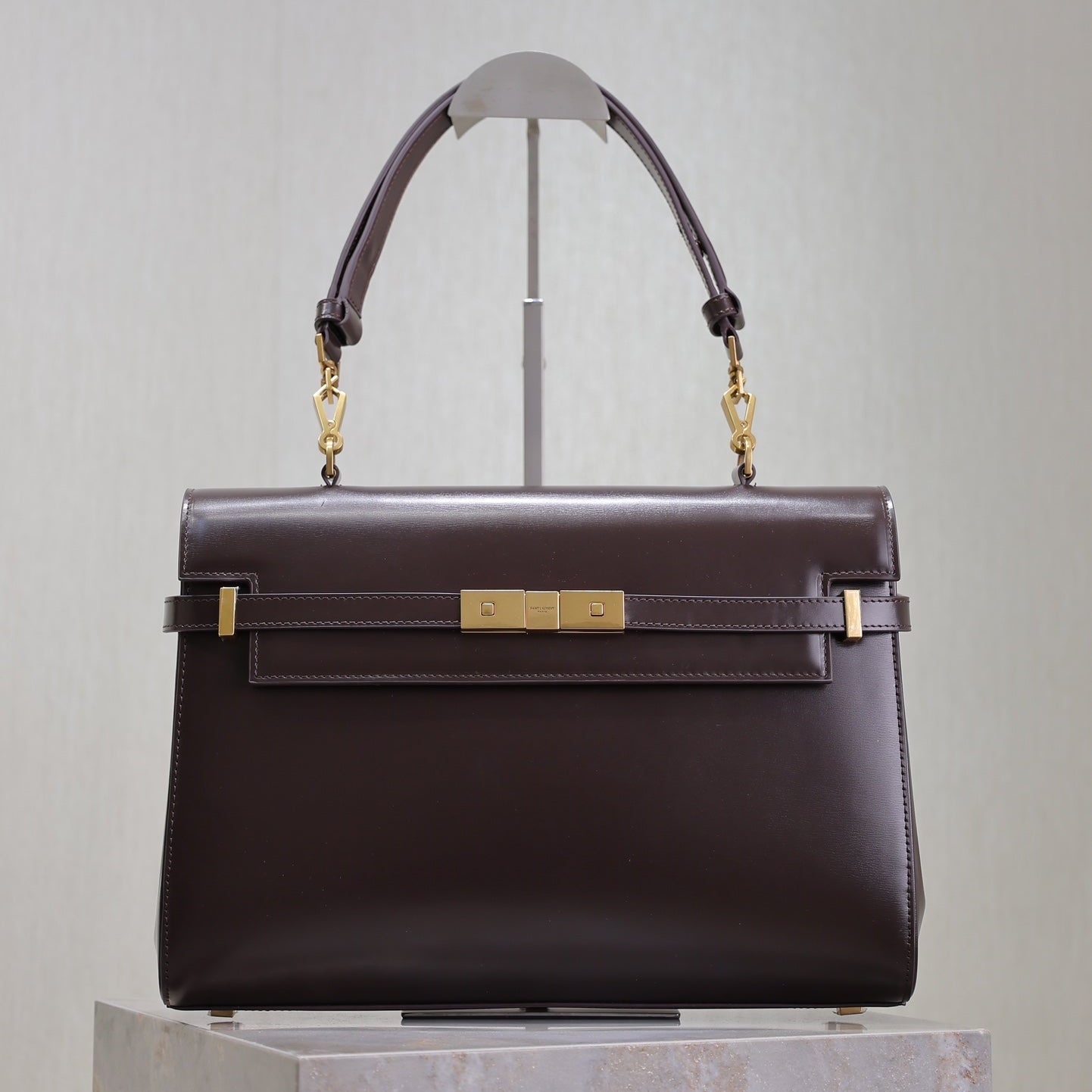 Luxury Saint Laurent MANHATTAN TOP HANDLE BAG 32 IN BRUNETTE BROWN CALFSKIN