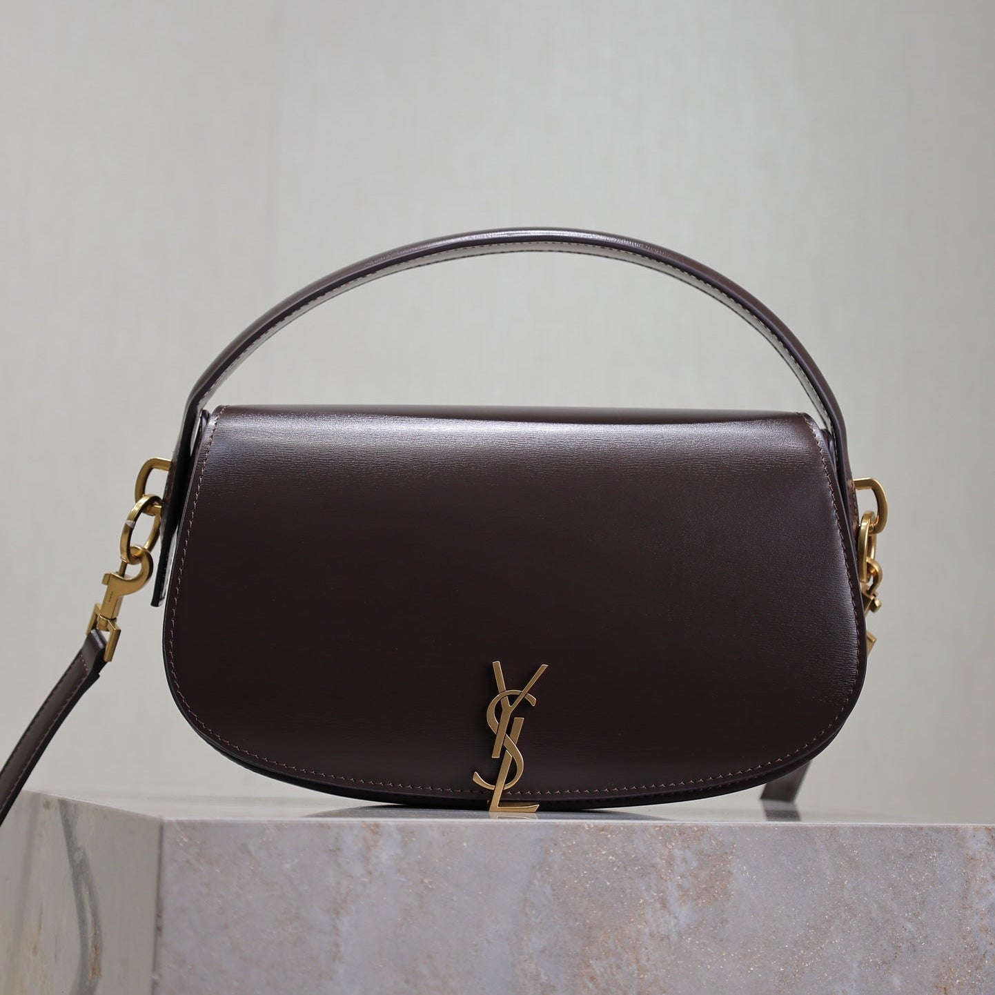 Luxury Saint Laurent VOLTAIRE 24 IN BRUNETTE BROWN CALFSKIN