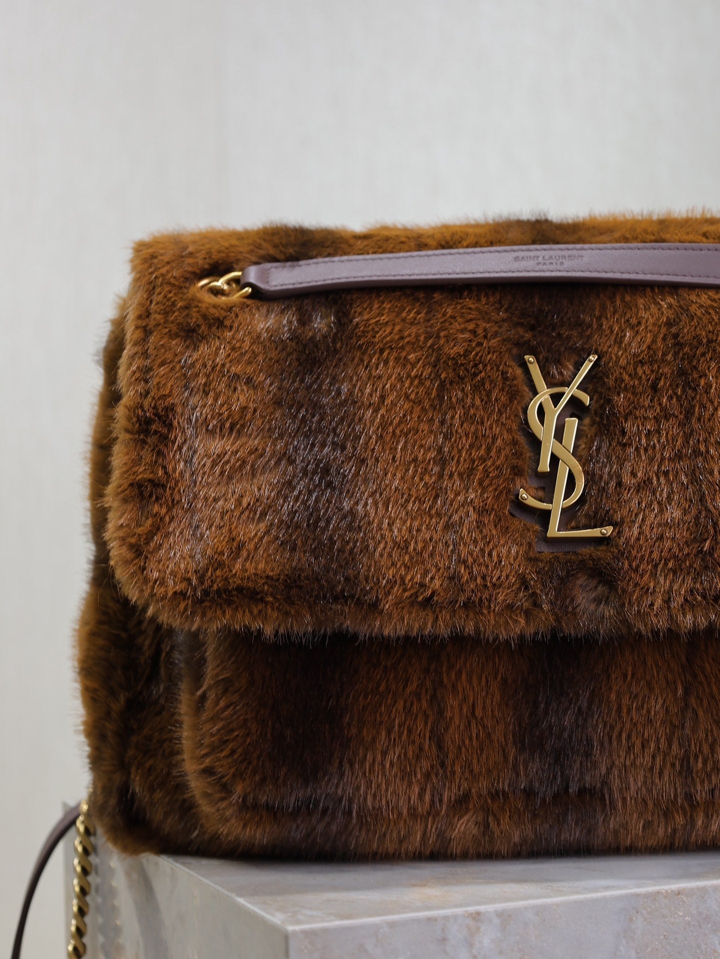 Luxury Saint Laurent NIKI LARGE 32 IN COFFE BROWN MINK FUR GOLD HARDWARE
