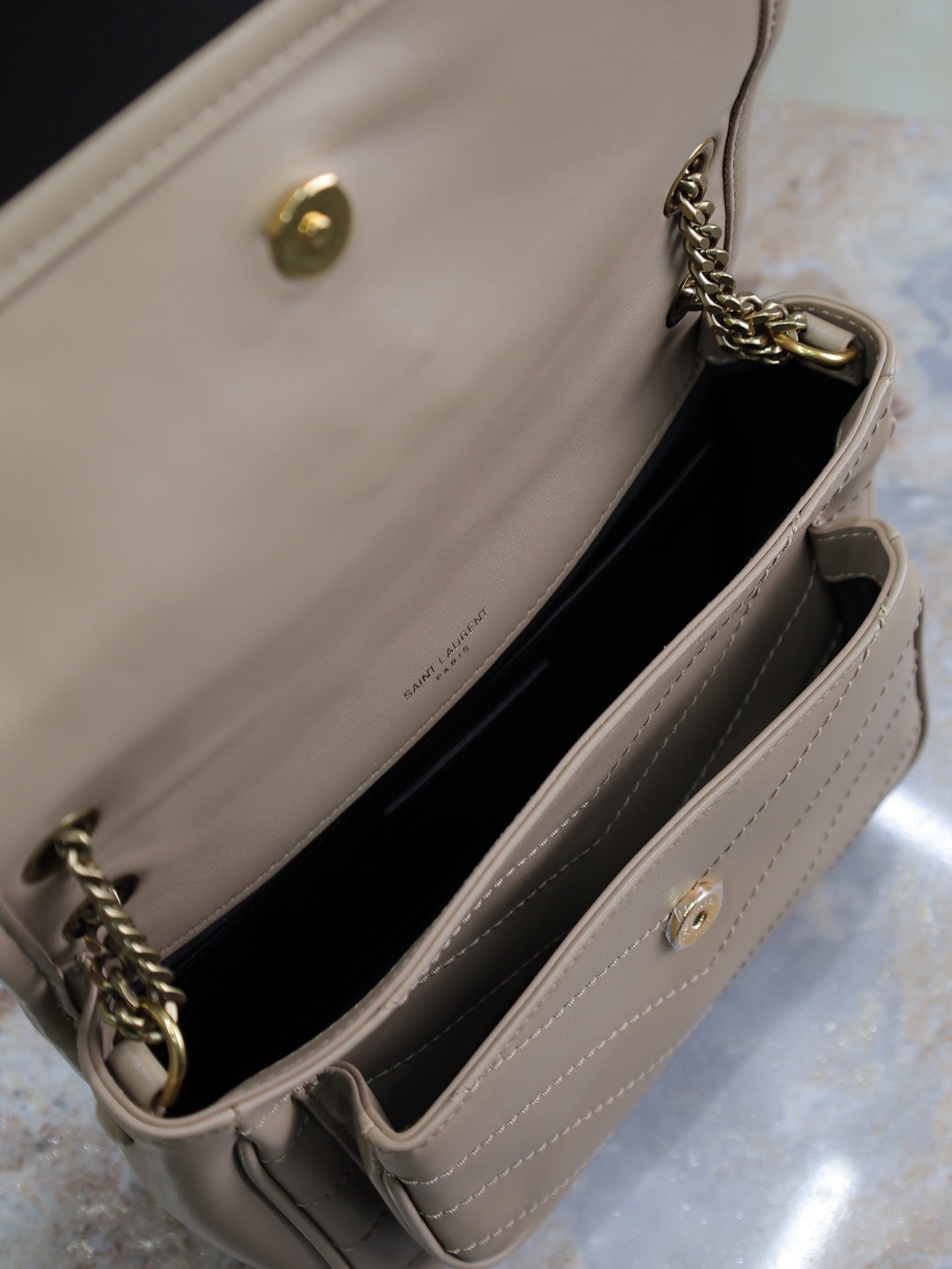 Luxury Saint Laurent NIKI BABY 22 IN LIGHT BROWN LAMBSKIN COPPER CHAIN