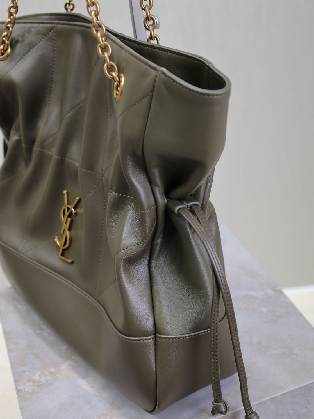 Luxury Saint Laurent JAMIE LARGE POCHON 34 IN UNIFORM GREEN LAMBSKIN COPPER HARDWARE