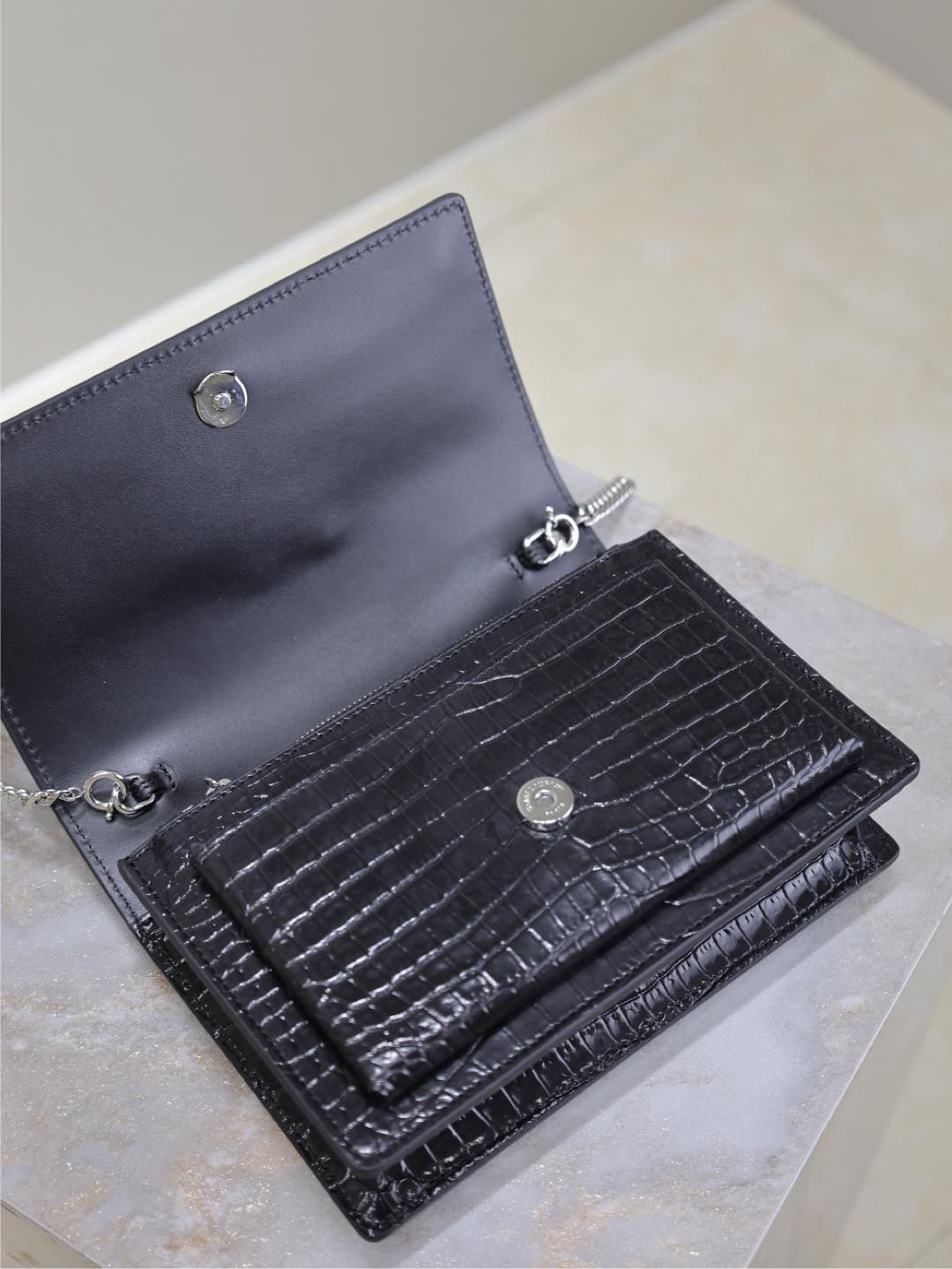 Luxury Saint Laurent SUNSET SMALL BAG 19 IN BLACK CROCODILE-EMBOSSED CALFSKIN SILVER HARDWARE