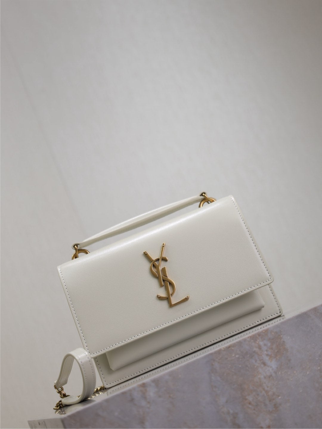 Luxury Saint Laurent SUNSET SMALL BAG 19 IN WHITE CALFSKIN GOLD HARDWARE
