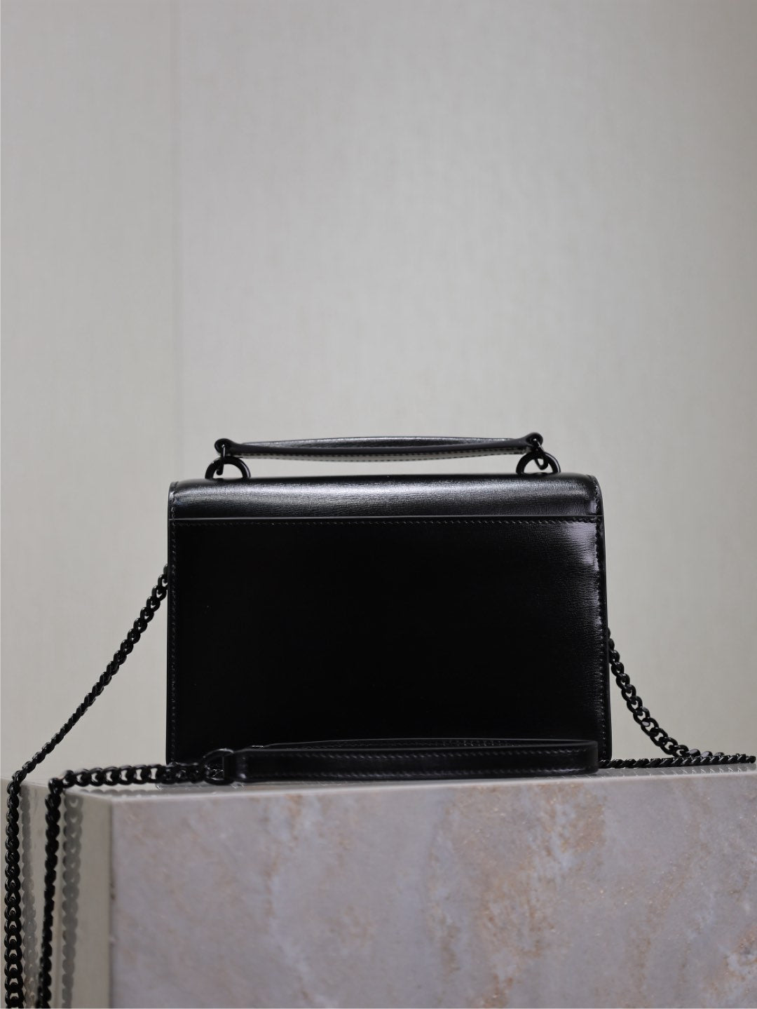 Luxury Saint Laurent SUNSET SMALL BAG 19 IN BLACK CALFSKIN BLACK HARDWARE