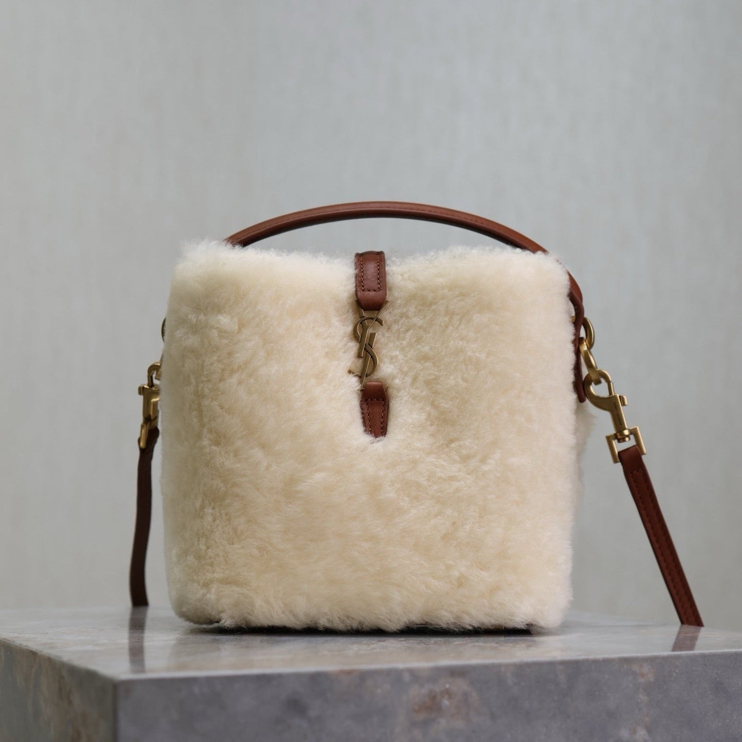 Luxury Saint Laurent LE 37 MINI BUCKET BAG 15 IN CREAM SHEARLING AND BROWN LEATHER TRIM