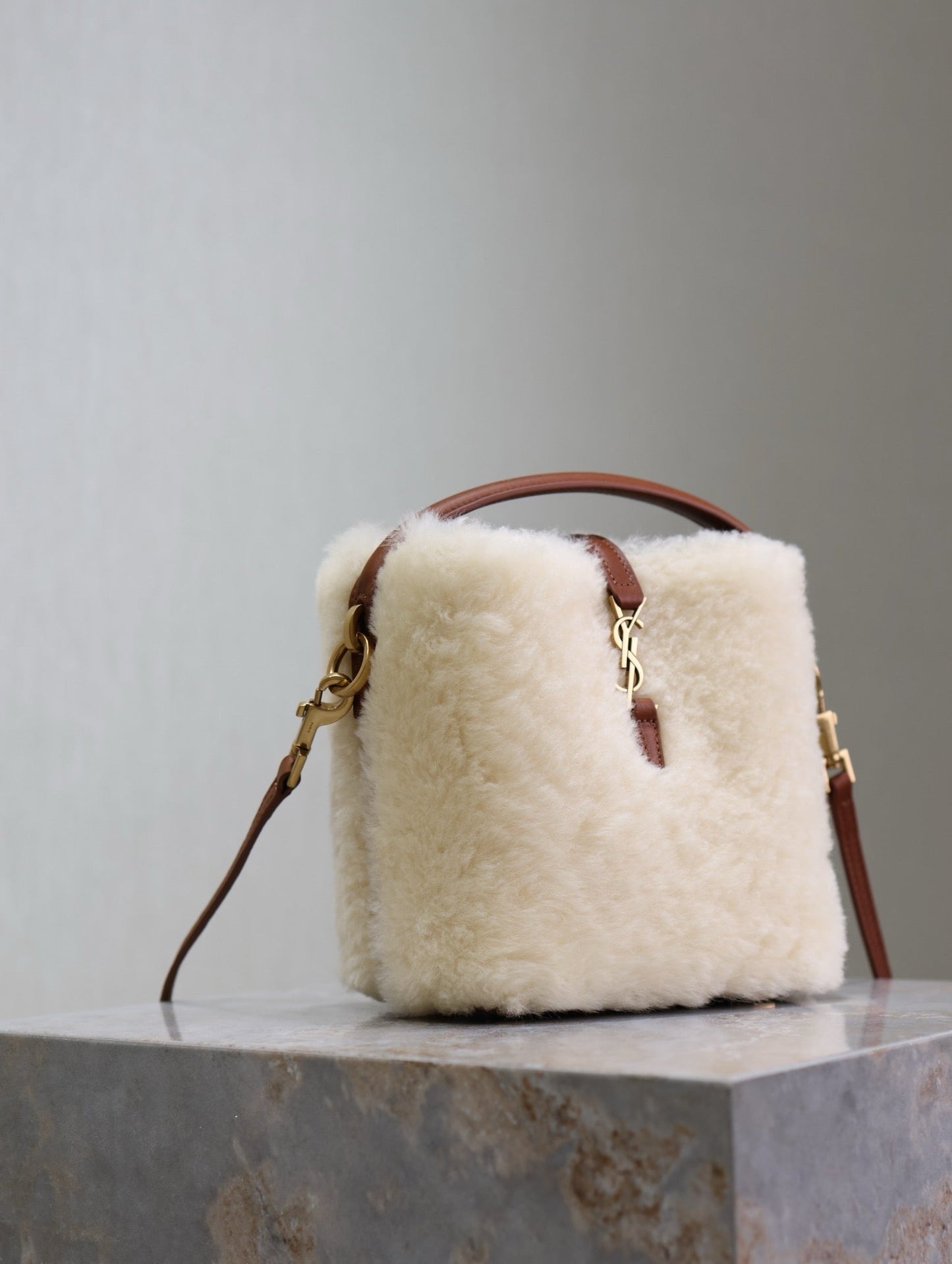 Luxury Saint Laurent LE 37 MINI BUCKET BAG 15 IN CREAM SHEARLING AND BROWN LEATHER TRIM