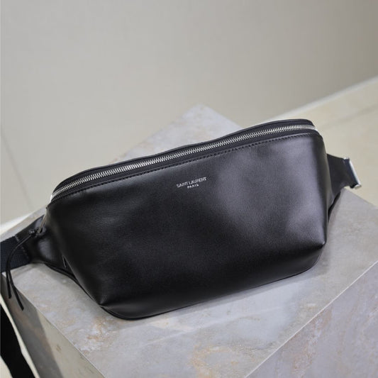 Luxury Saint Laurent CLASSIC CROSSBODY BAG 26 IN BLACK LAMBSKIN