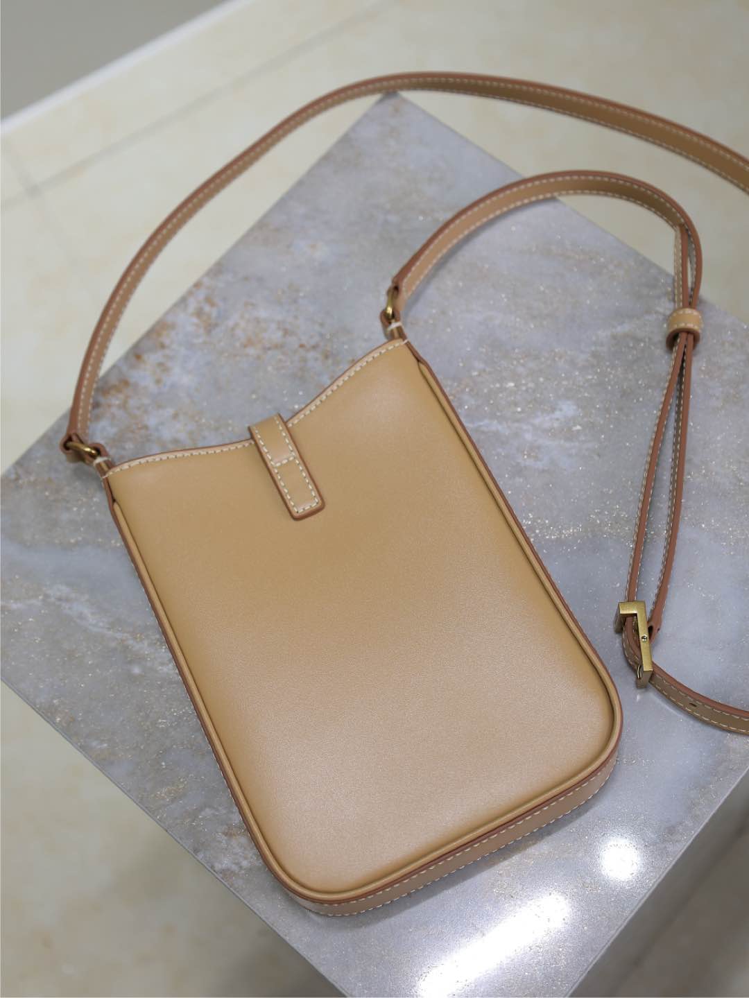 Luxury Saint Laurent LE 5 À 7 PHONE BAG 18 IN CIDER BROWN CALFSKIN