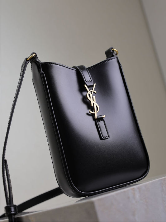Luxury Saint Laurent LE 5 À 7 PHONE BAG 18 IN BLACK CALFSKIN
