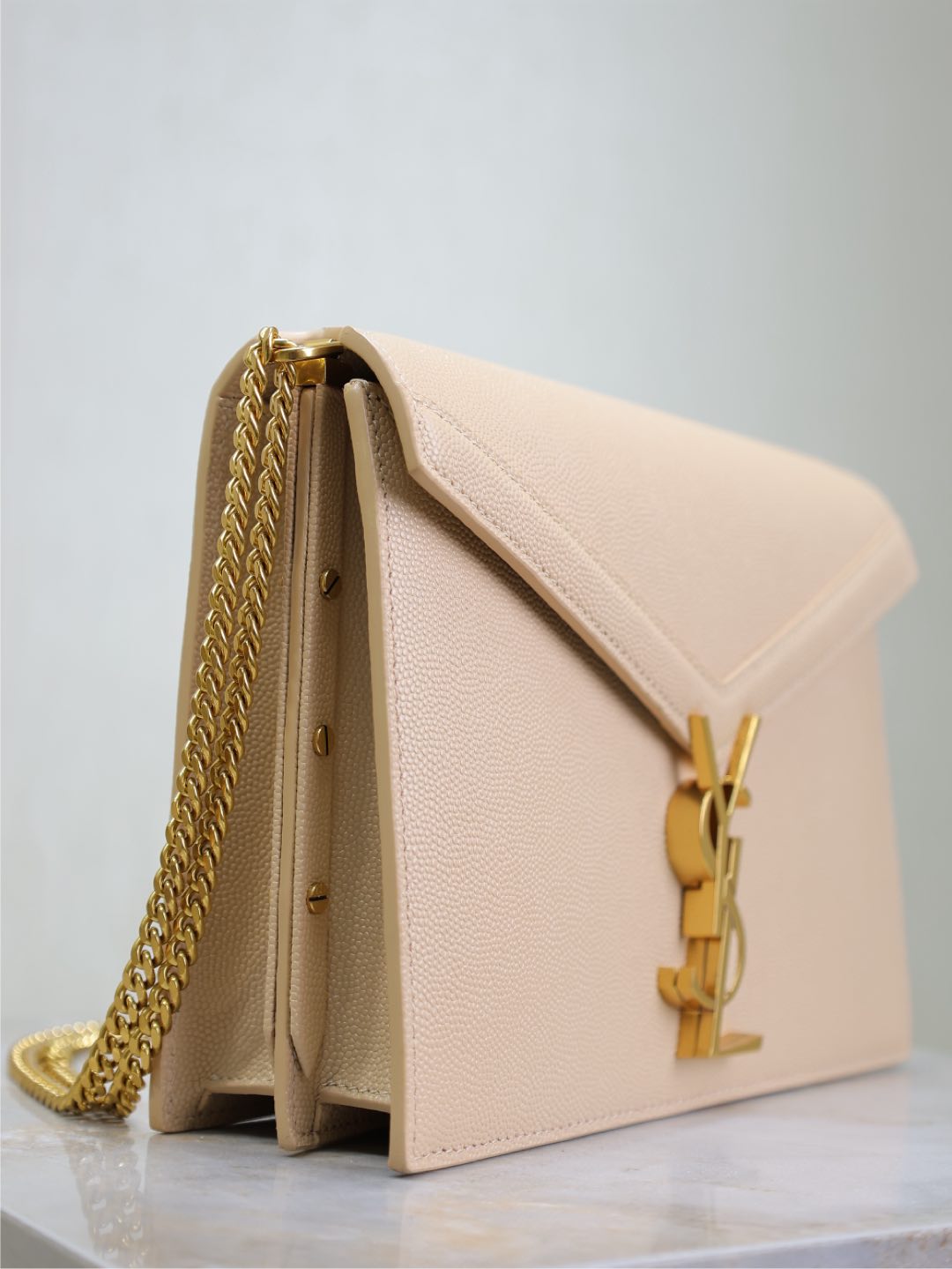 Luxury Saint Laurent CASSANDRA CHAIN BAG 22 IN APRICOT CAVIAR PATTERN CALFSKIN GOLD HARDWARE
