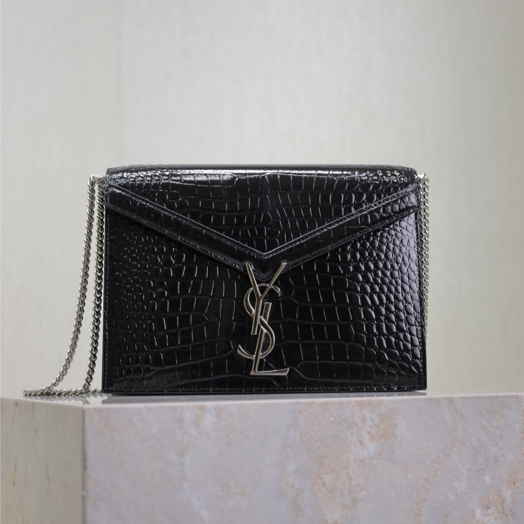 Luxury Saint Laurent CASSANDRA CHAIN BAG 22 IN BLACK CROCODILE PATTERN CALFSKIN SILVER HARDWARE