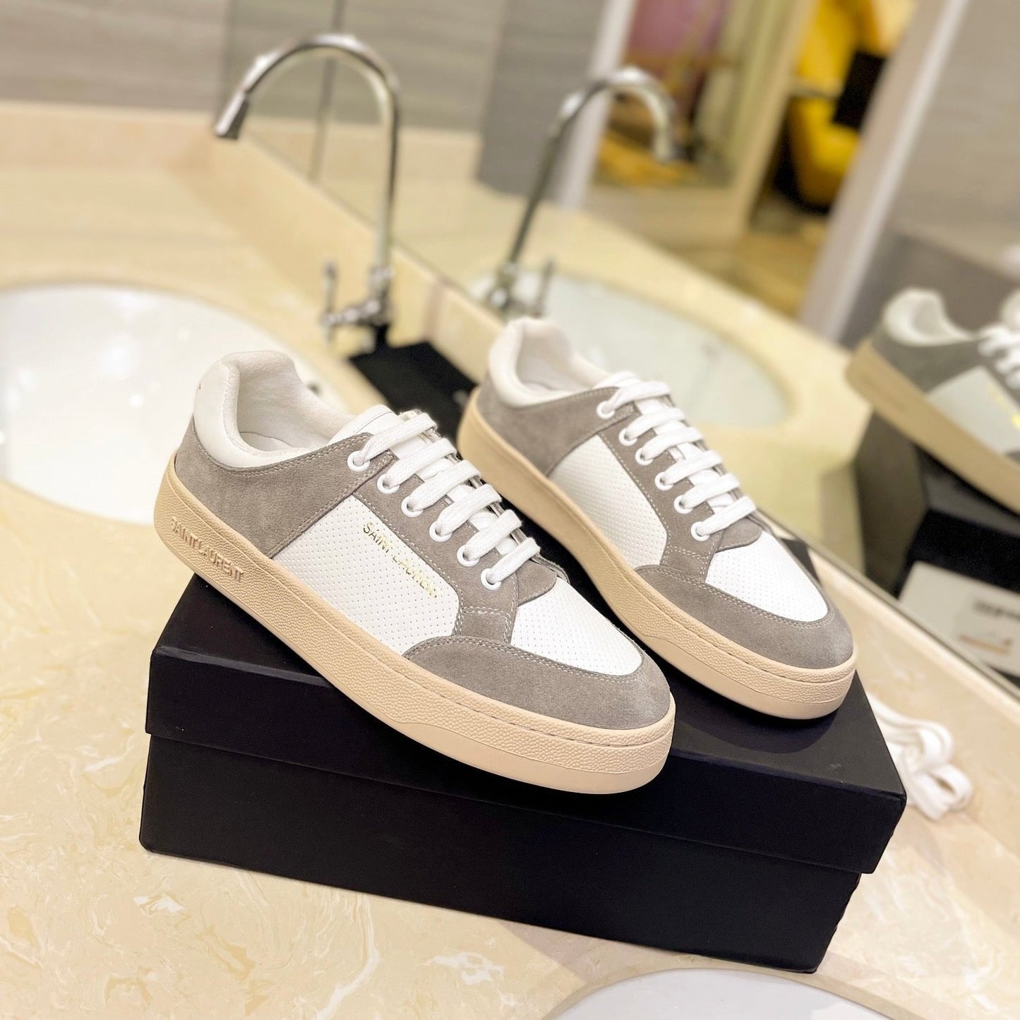 Luxury Saint Laurent SL SL/61 SNEAKERS CAMEL SUEDE