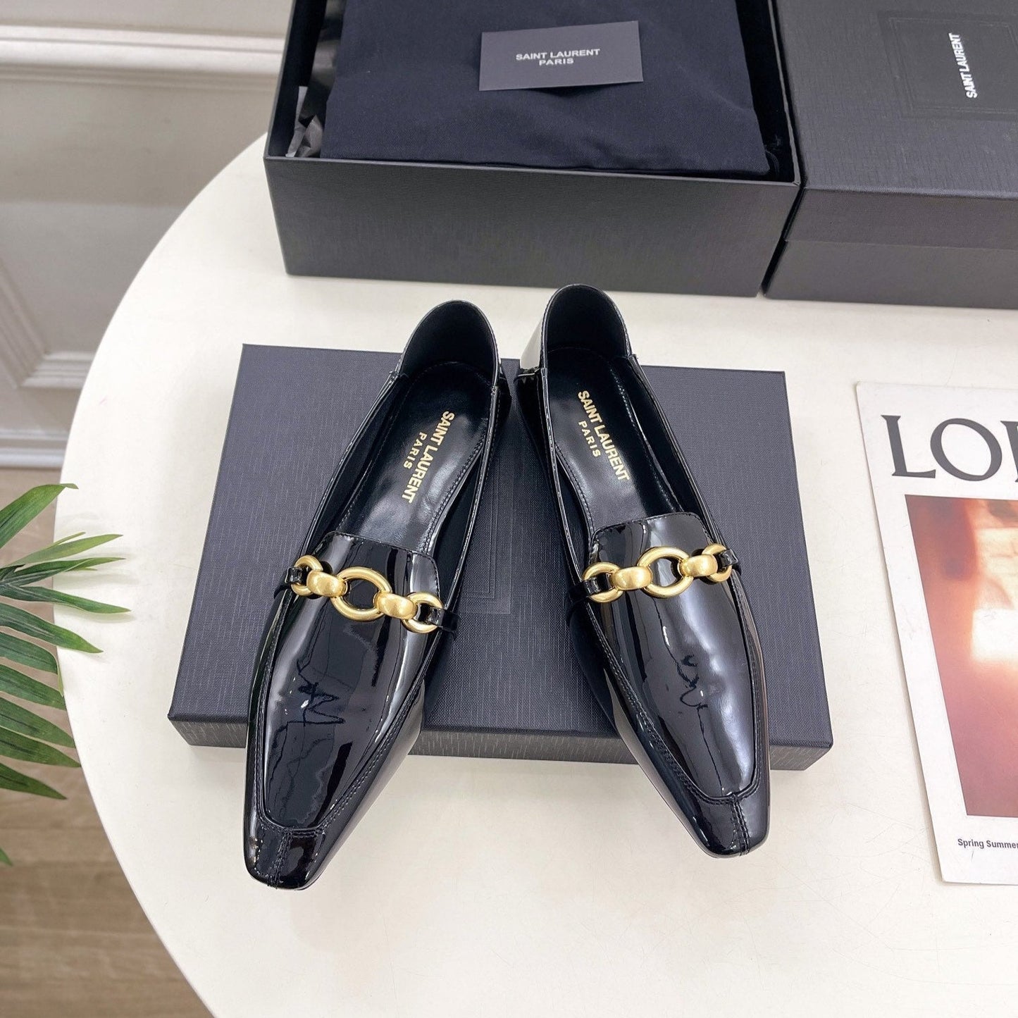 Luxury Saint Laurent FLAT LOAFERS WITH GOLD CHAIN IN BLACK GLOSSY CALFSKIN