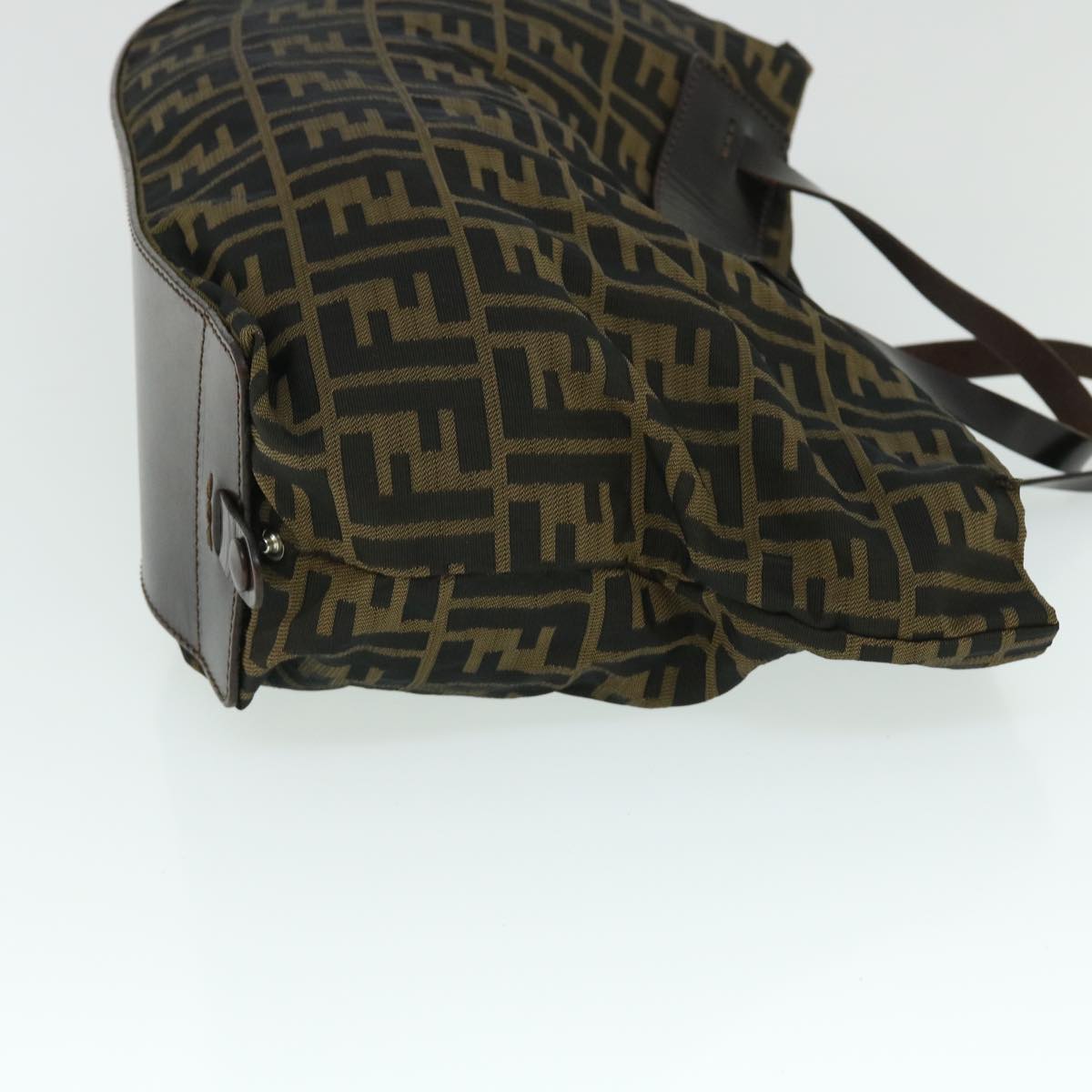 Luxury FendiZucca Canvas Hand Bag Nylon Leather Brownki3329