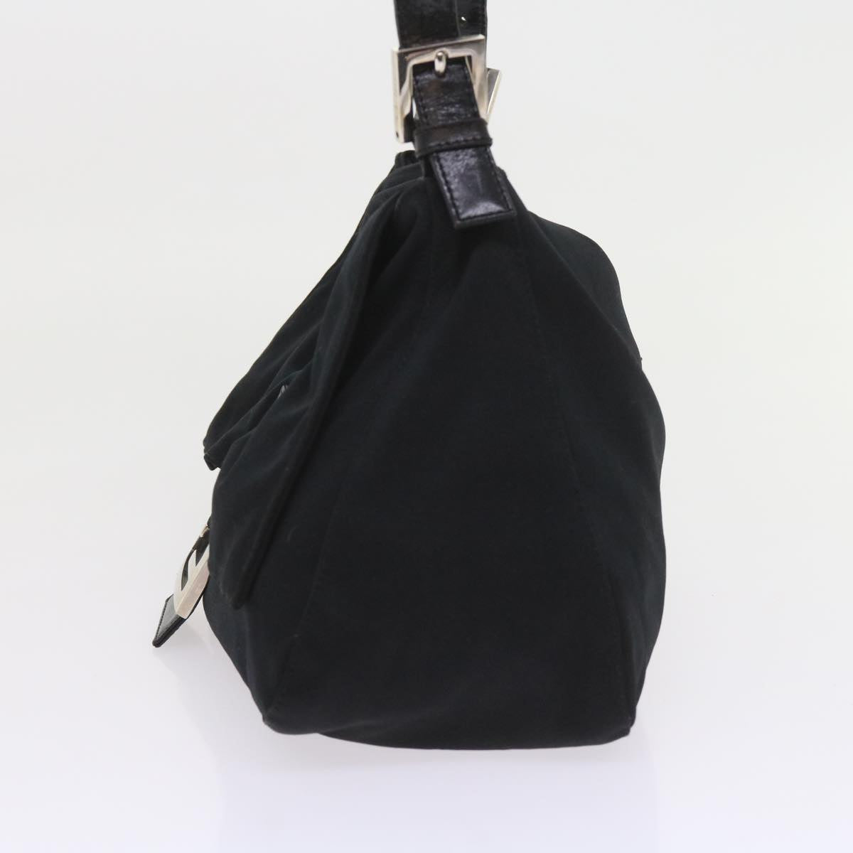 Luxury FendiMamma Baguette Shoulder Bag Nylon Blackki3586