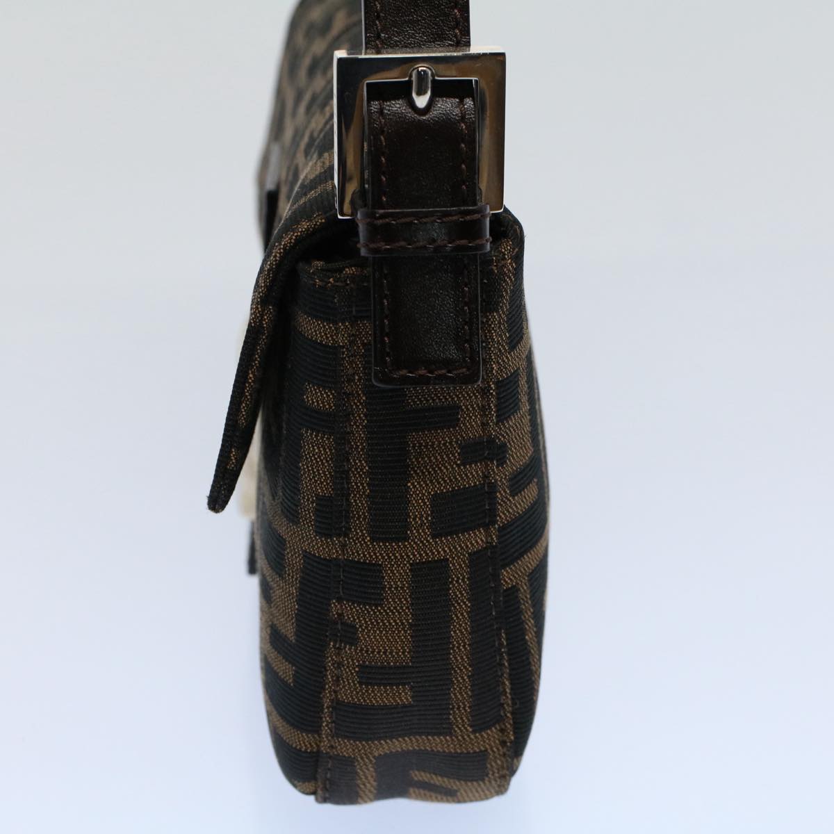 Luxury FendiZucca Canvas Mamma Baguette Shoulder Bag Black Brownki3598
