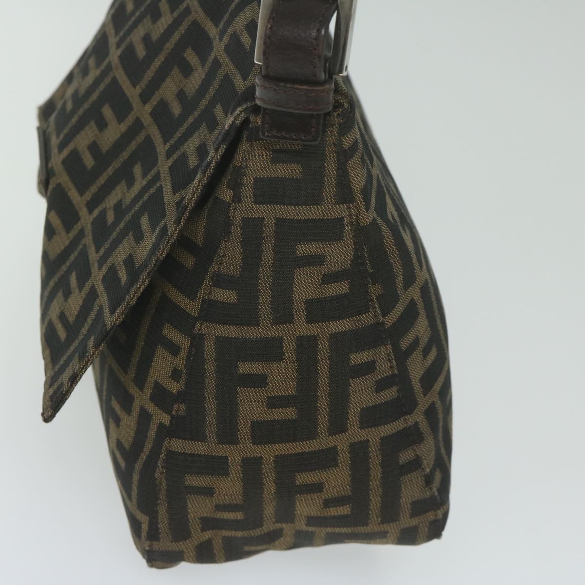 Luxury FendiZucca Canvas Mamma Baguette Shoulder Bag Black 33492 26325 008ki4044