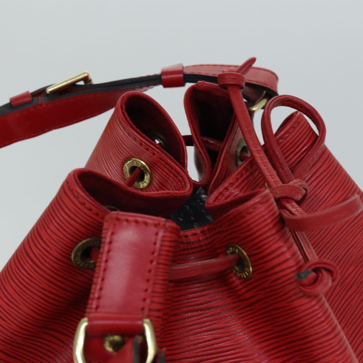 LOUIS VUITTON Epi Noe Shoulder Bag Red M44007 LV ki4494