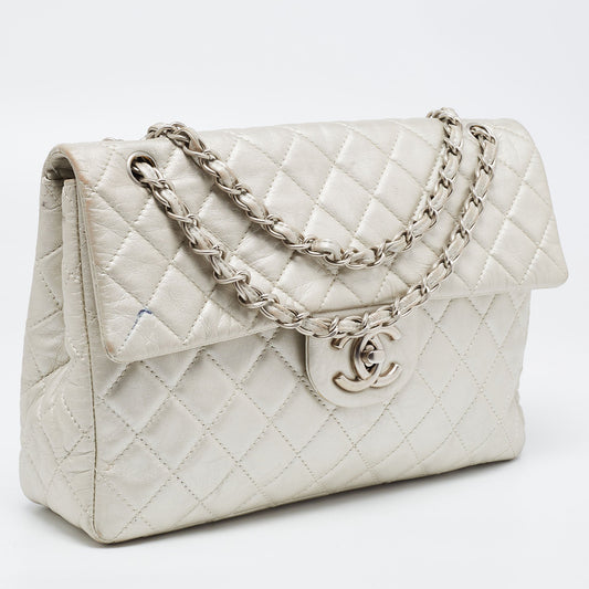 CHANEL Metallic Grey Quilted Leather Maxi Classic Single Flap Bag