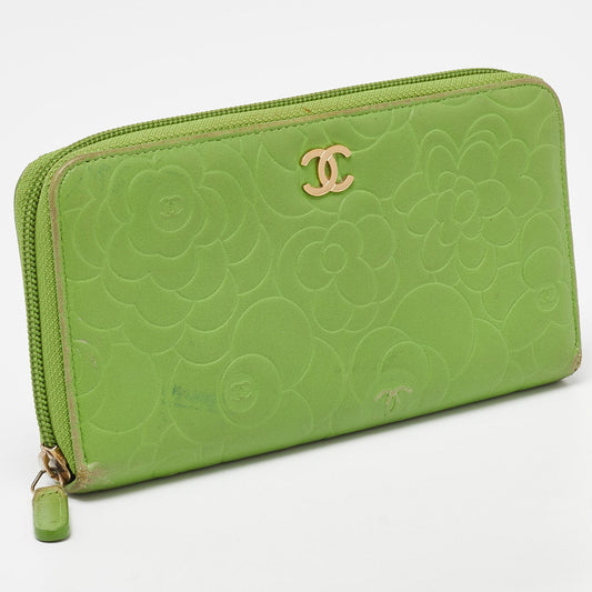 CHANEL Green Leather Camellia Zip Around Wallet
