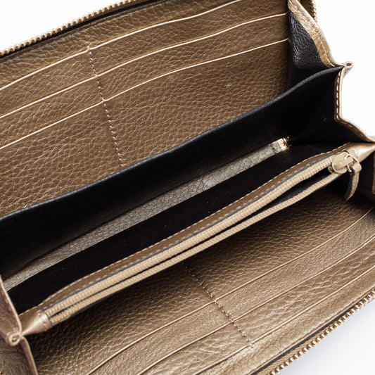 Luxury Gucci Gold Leather Bamboo Tassel Bow Zip Around Wallet