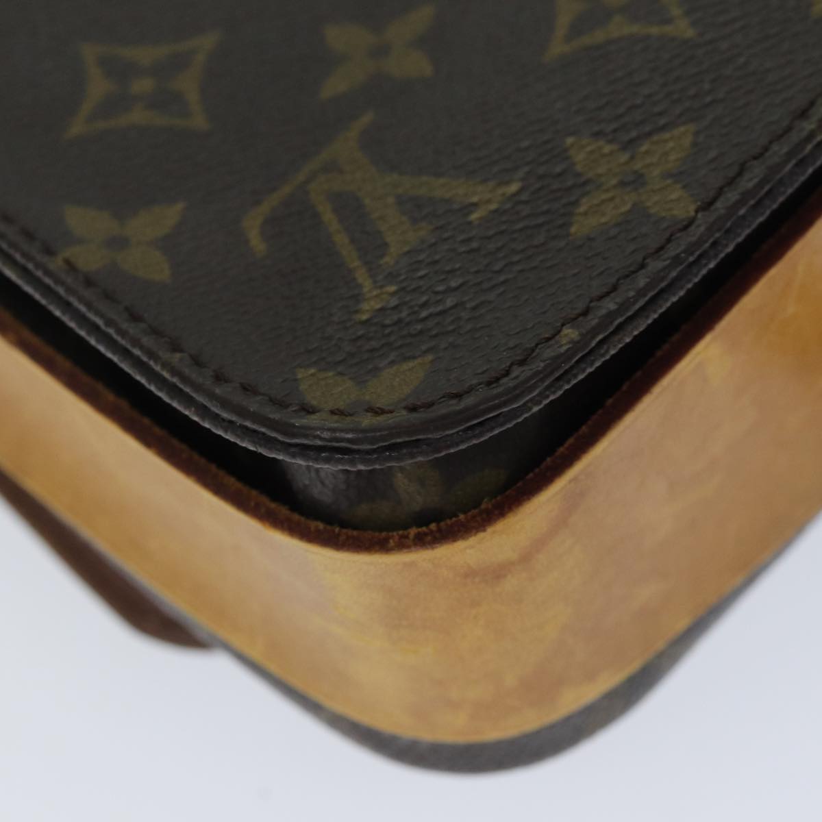 LOUIS VUITTON Monogram Cartouchiere MM Shoulder Bag M51253 LV mr190