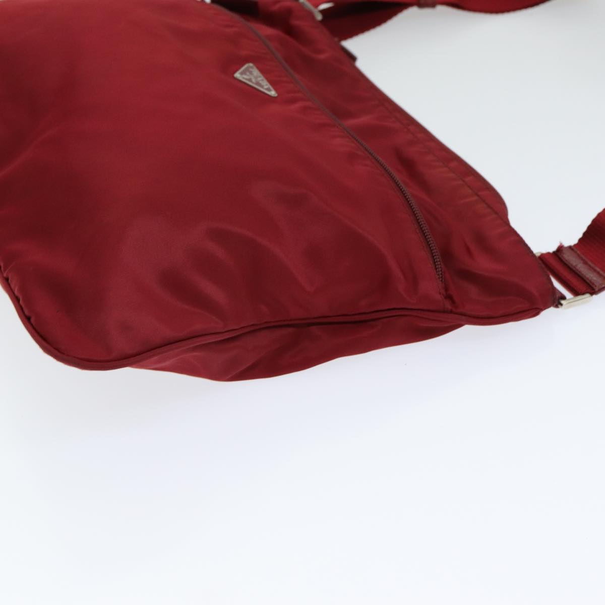 Luxury Prada Shoulder Bag Nylon Red  mr372