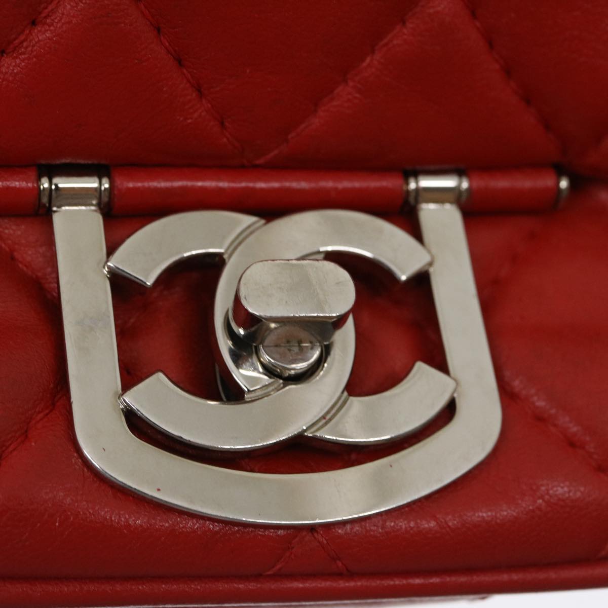 CHANEL Matelasse Chain Flap Shoulder Bag Lamb Skin Turn Lock Red CC  35174A