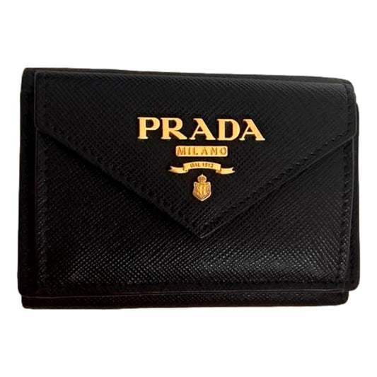 Luxury PradaBlack and Pink Tri-fold Saffiano Wallet