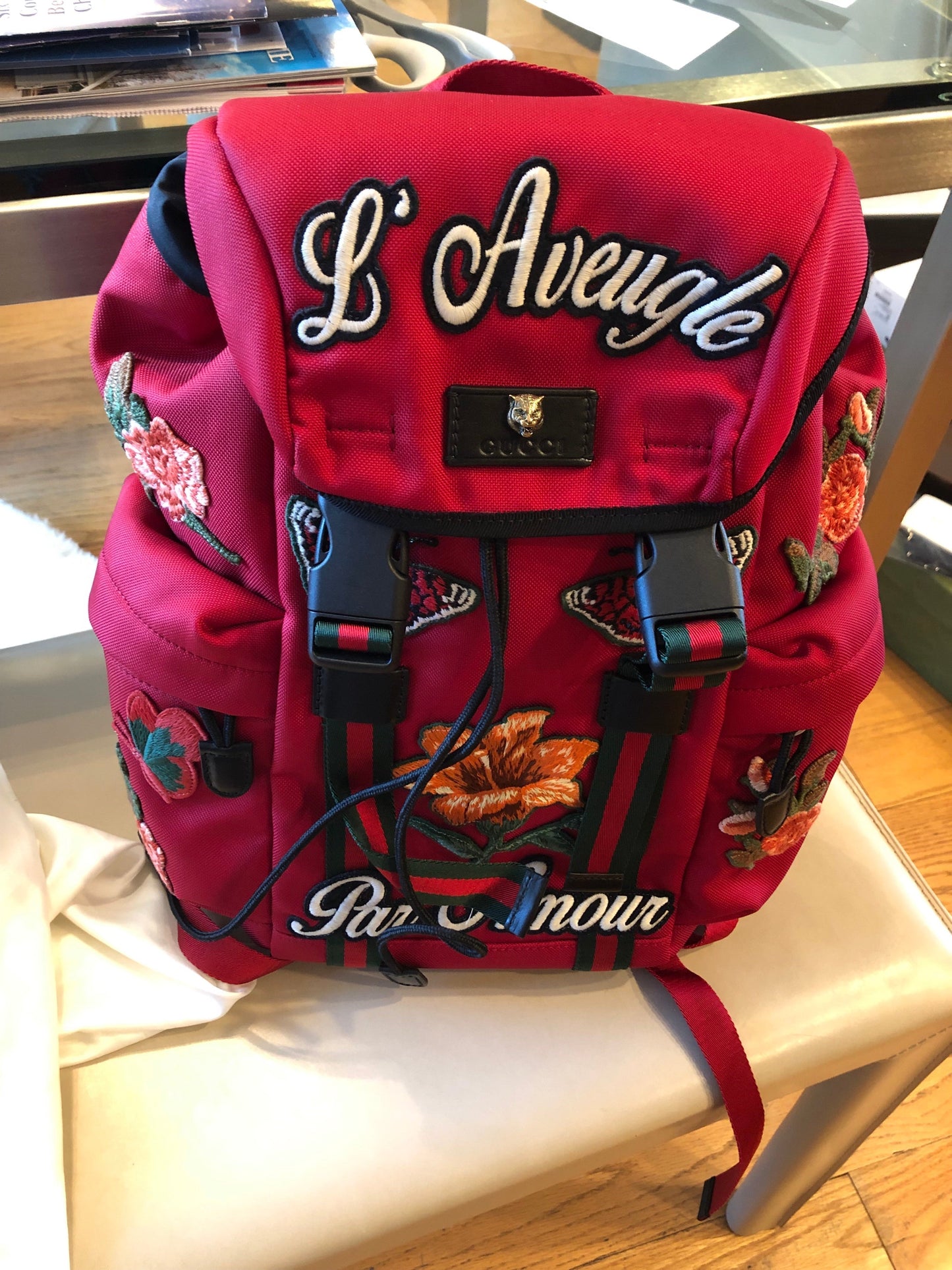 Luxury Gucci Trending 2025 Backpack with Patches in Red