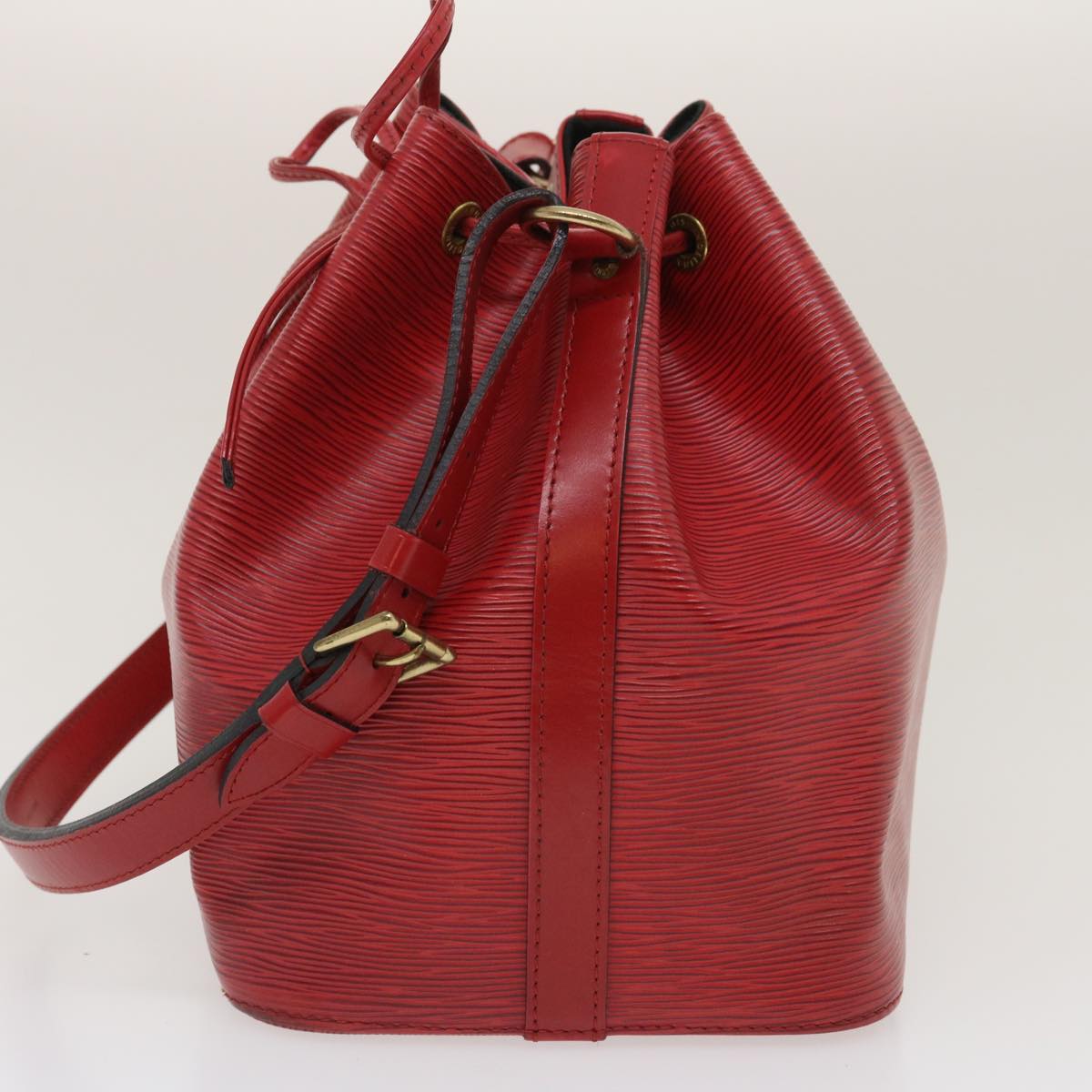 LOUIS VUITTON Epi Petit Noe Shoulder Bag Red M44107 LV ro354