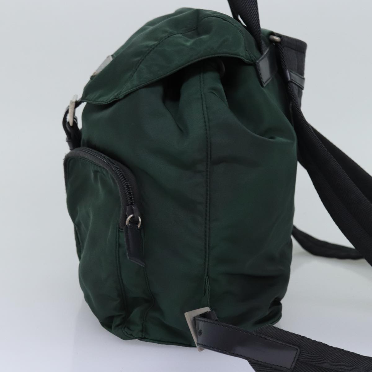 Luxury PradaBackpack Nylon Khaki tb1085