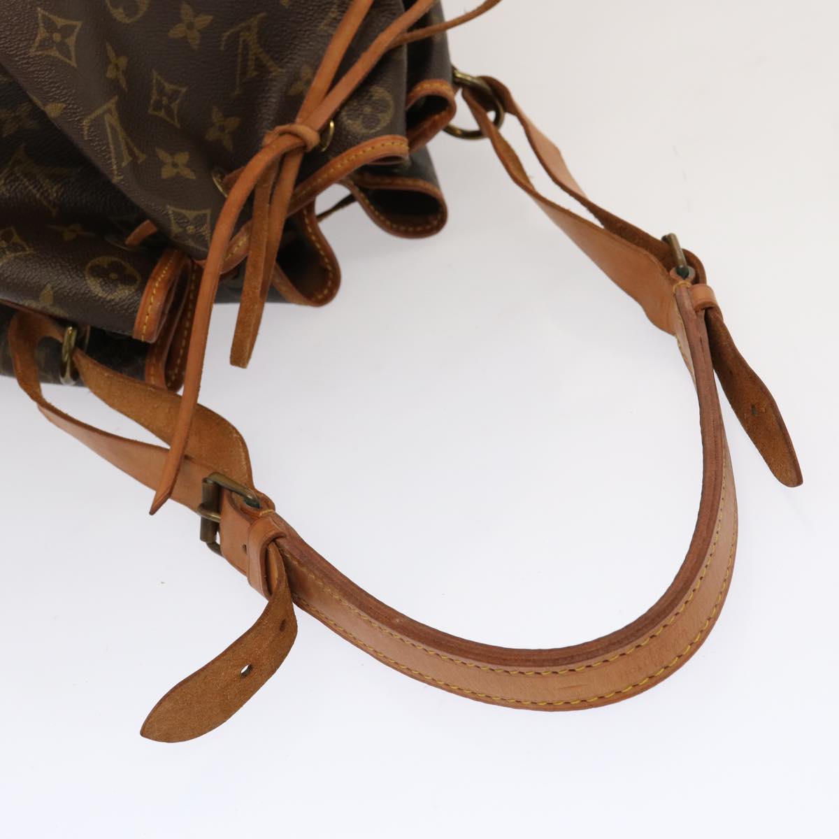 LOUIS VUITTON Monogram Noe Shoulder Bag M42224 LV th4758