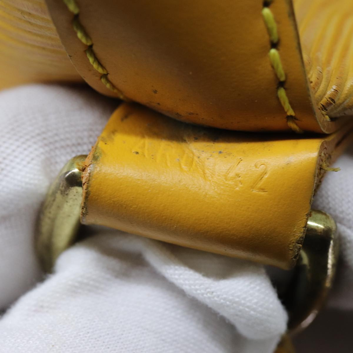 LOUIS VUITTON Epi Petit Noe Shoulder Bag Tassili Yellow M44109 LV th4766