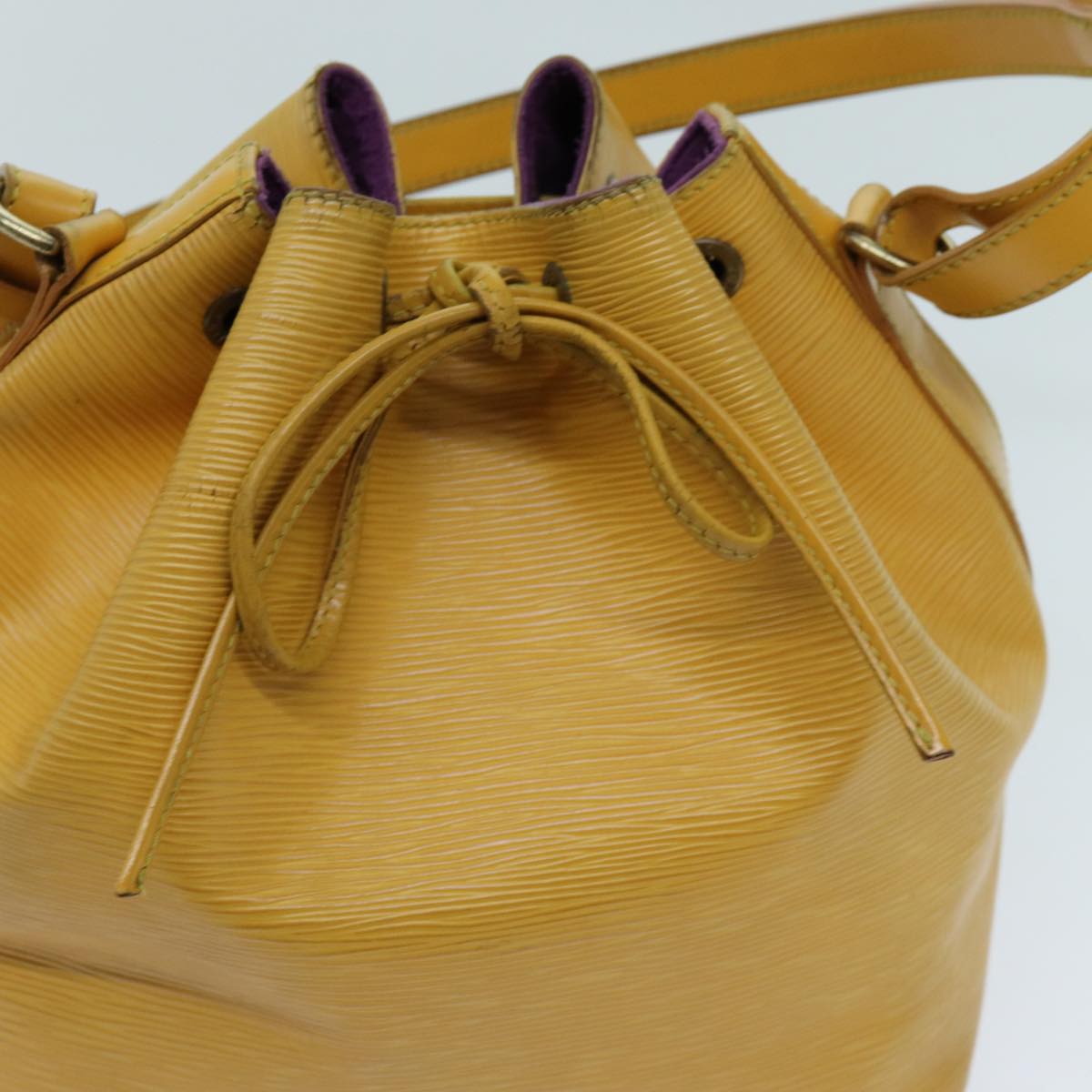 LOUIS VUITTON Epi Petit Noe Shoulder Bag Tassili Yellow M44109 LV th4766