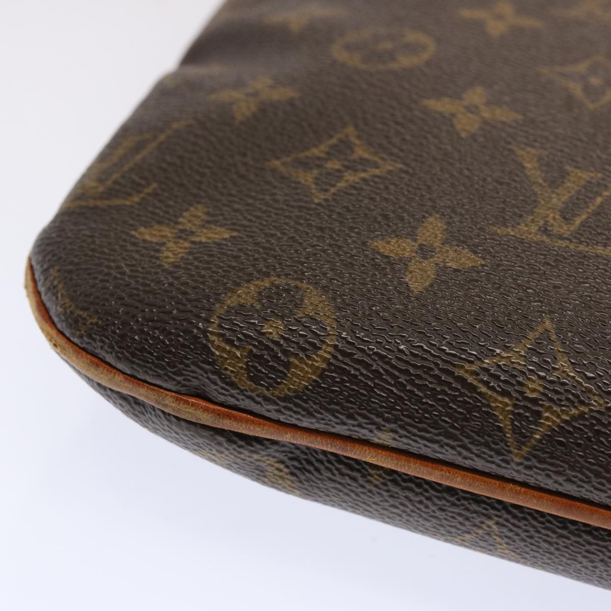LOUIS VUITTON Monogram Messenger Bosphore PM Shoulder Bag M40106 LV th4788