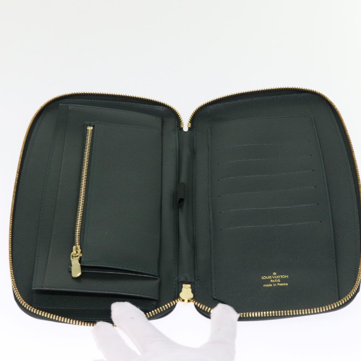LOUIS VUITTON Taiga Organizer Atholl Travel Case Epicea M30654 LV th4904