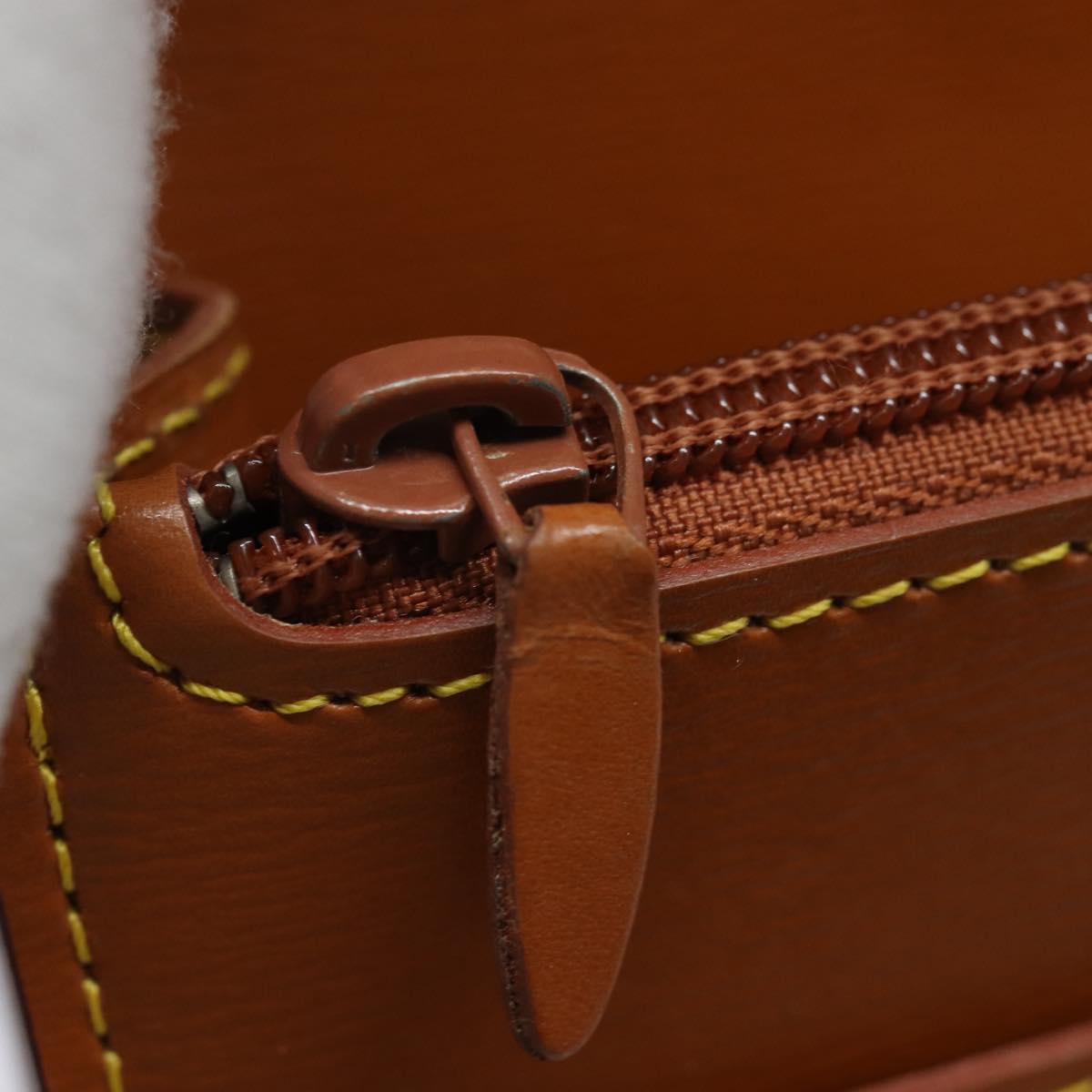 LOUIS VUITTON Epi Tilsitt Pouch Brown M52603 LV th5122