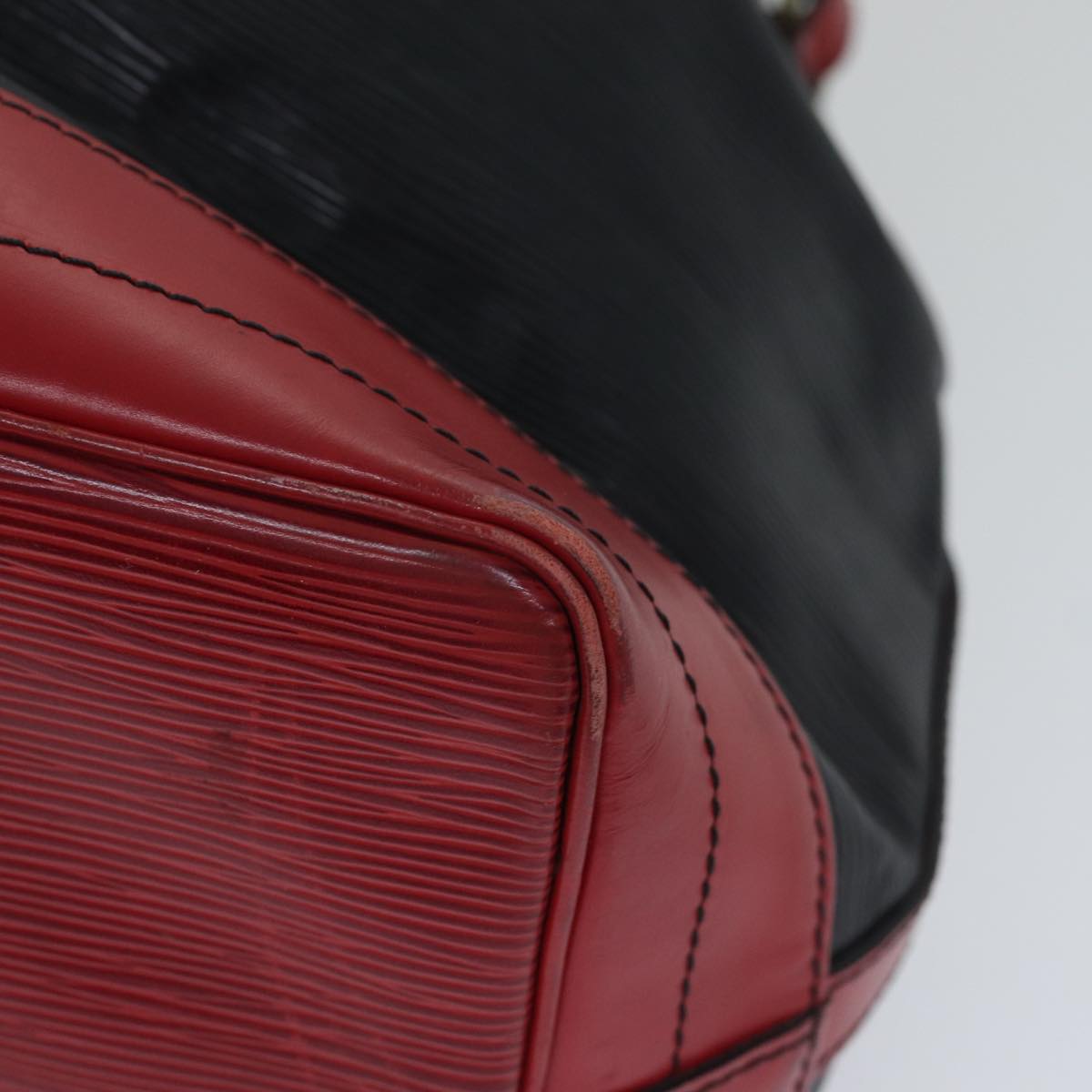 LOUIS VUITTON Epi Noe Shoulder Bag By color Black Red M44017 LV th5276