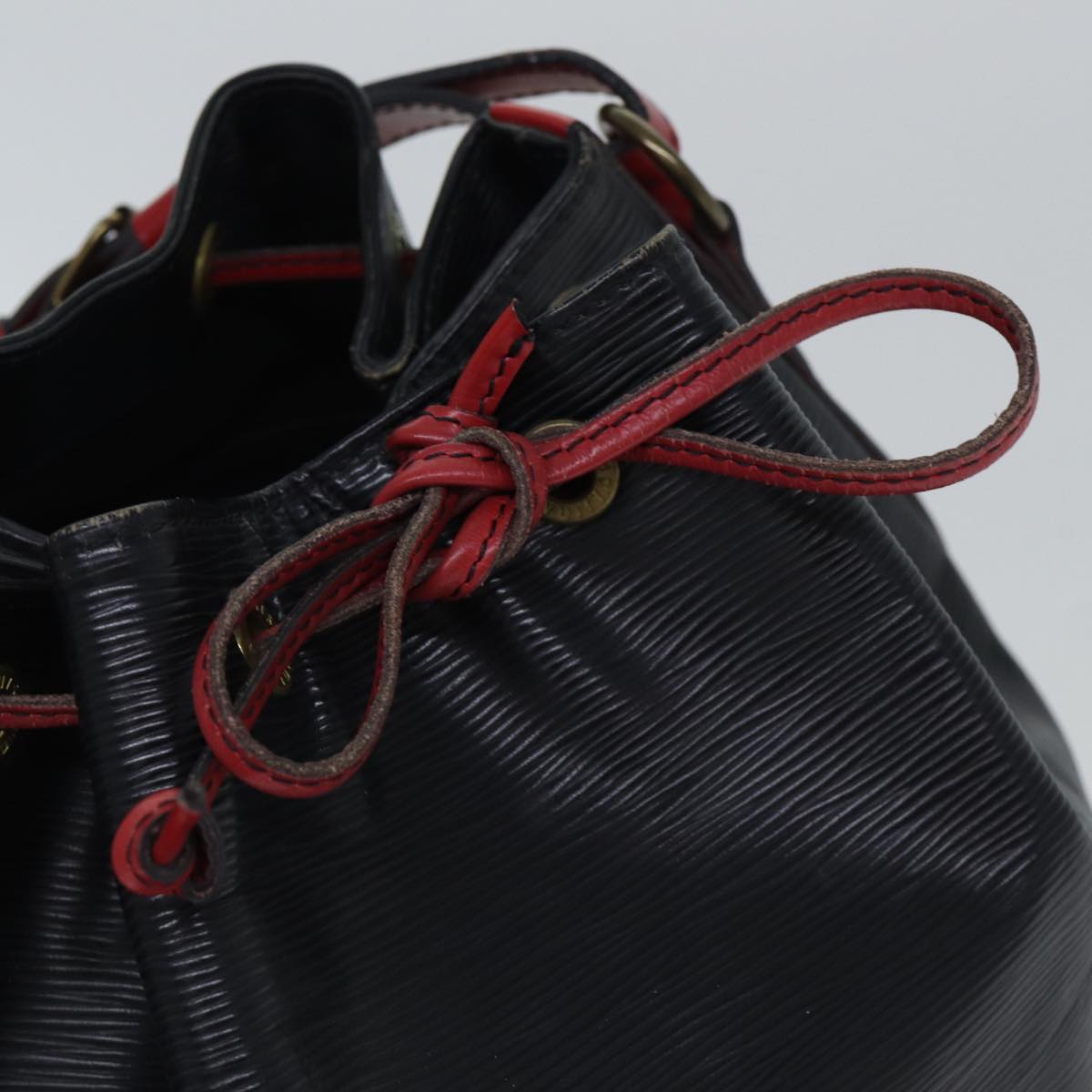 LOUIS VUITTON Epi Noe Shoulder Bag By color Black Red M44017 LV th5276