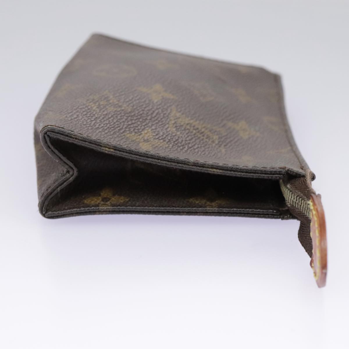 LOUIS VUITTON Monogram Poche Toilette 15 Pouch M47546 LV th5376