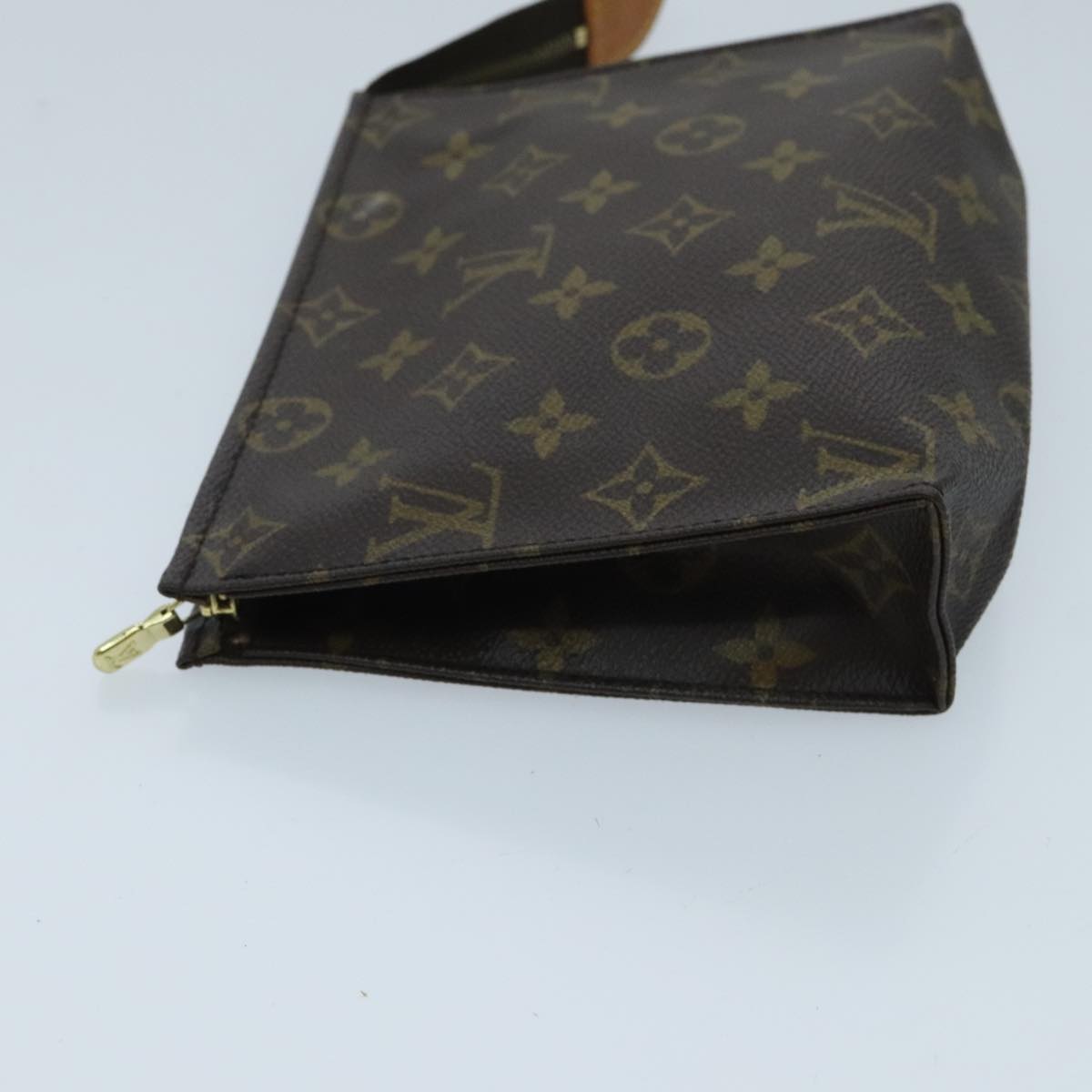 LOUIS VUITTON Monogram Poche Toilette 19 Pouch M47544 LV ti2181