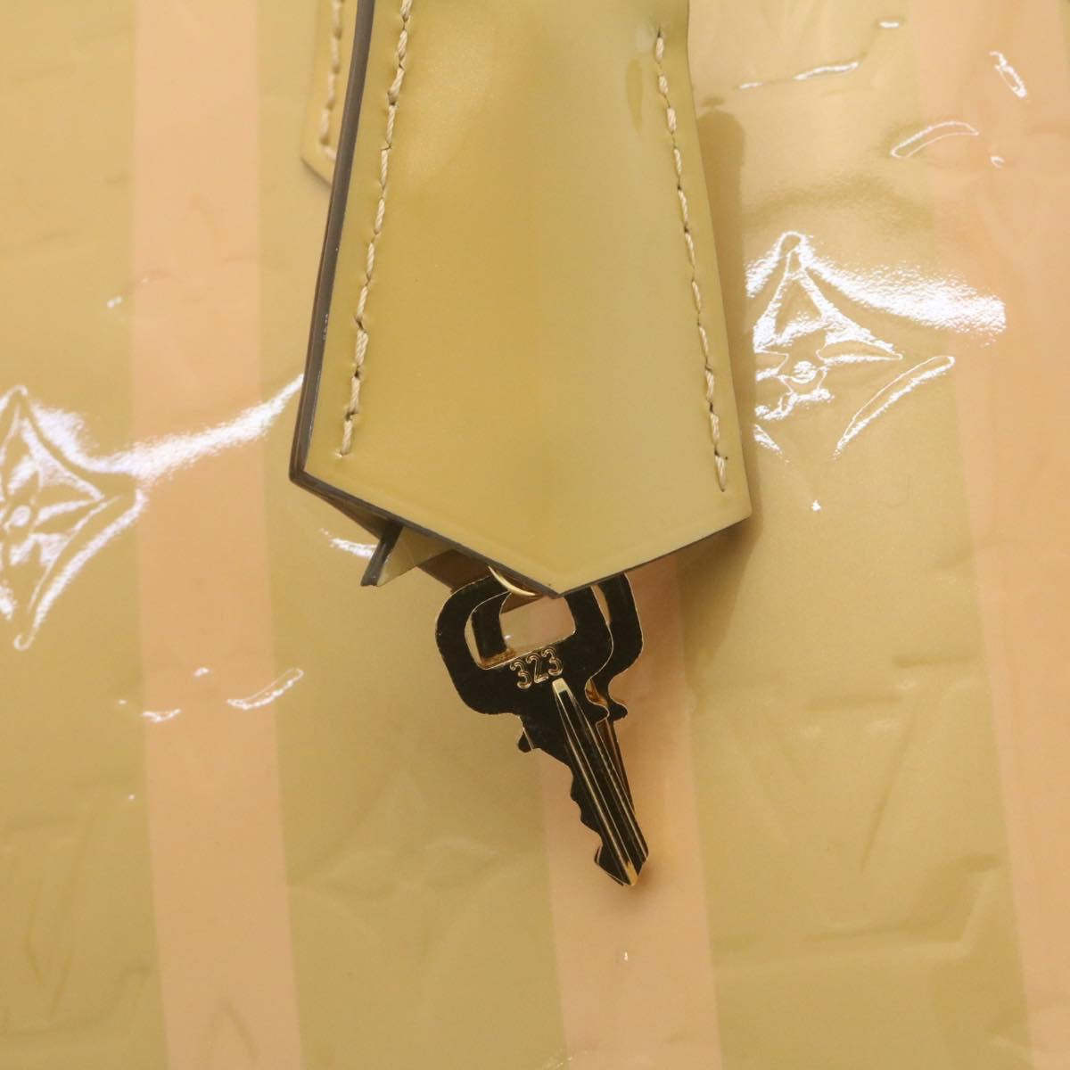 LOUIS VUITTON Vernis Rayures Alma BB Hand Bag 2way Beige Pink M90970 ai678A