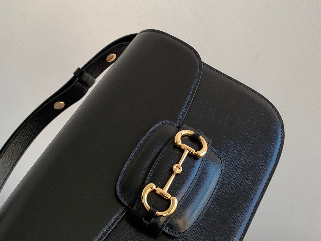 Luxury Gucci GG 1955 Horsebit Bag 25cm Black Calfskin Gold Hardware